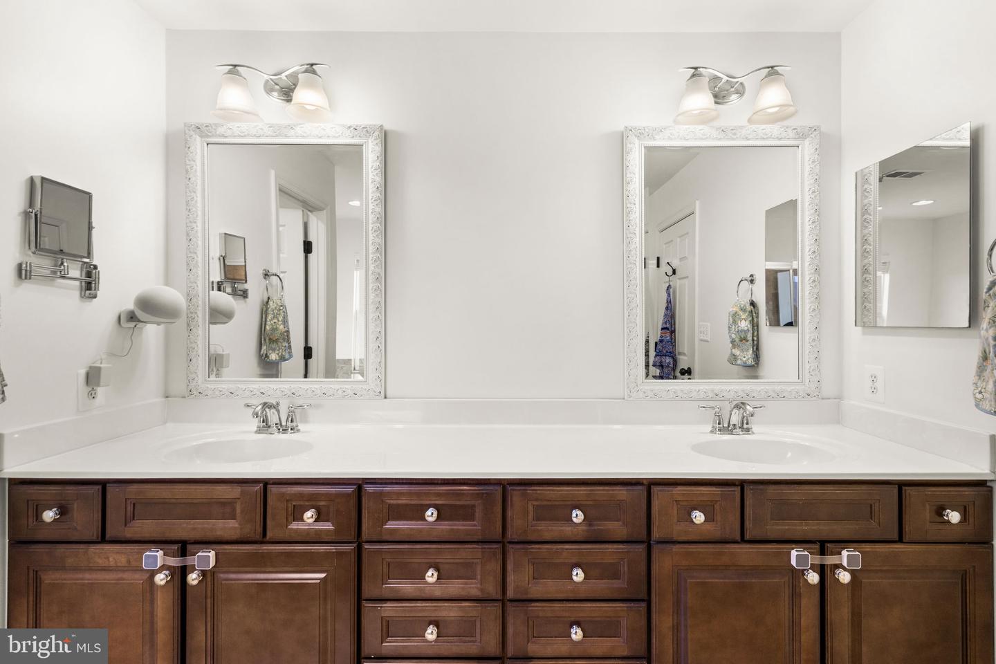 1304 BRIGADIER DR, FREDERICKSBURG, Virginia 22401, 3 Bedrooms Bedrooms, 16 Rooms Rooms,3 BathroomsBathrooms,Residential,For sale,1304 BRIGADIER DR,VAFB2009720 MLS # VAFB2009720