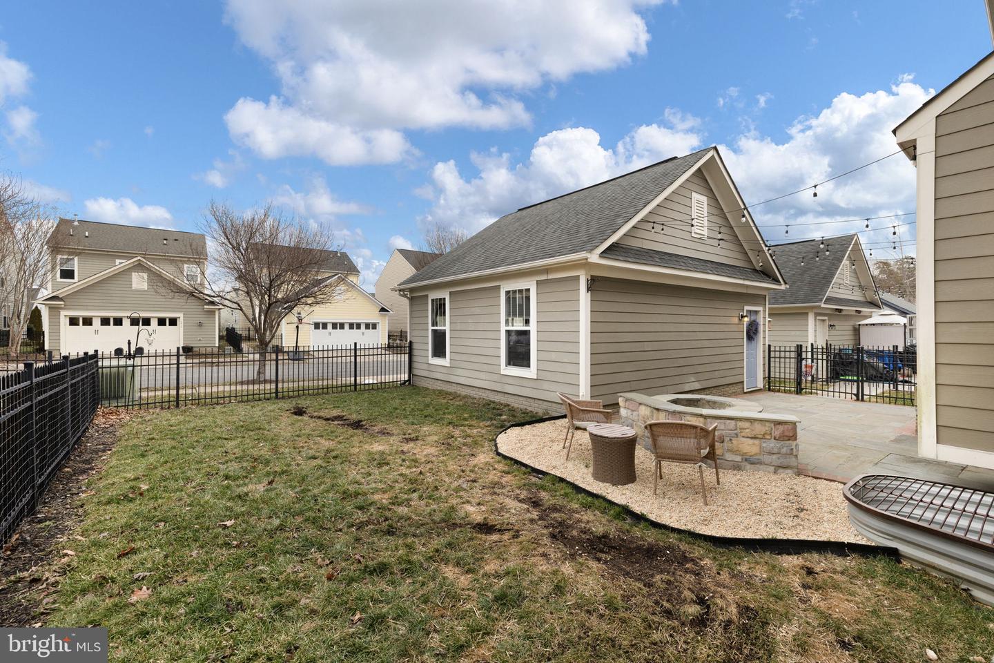 1304 BRIGADIER DR, FREDERICKSBURG, Virginia 22401, 3 Bedrooms Bedrooms, 16 Rooms Rooms,3 BathroomsBathrooms,Residential,For sale,1304 BRIGADIER DR,VAFB2009720 MLS # VAFB2009720