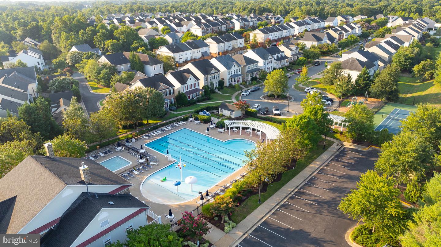 1304 BRIGADIER DR, FREDERICKSBURG, Virginia 22401, 3 Bedrooms Bedrooms, 16 Rooms Rooms,3 BathroomsBathrooms,Residential,For sale,1304 BRIGADIER DR,VAFB2009720 MLS # VAFB2009720