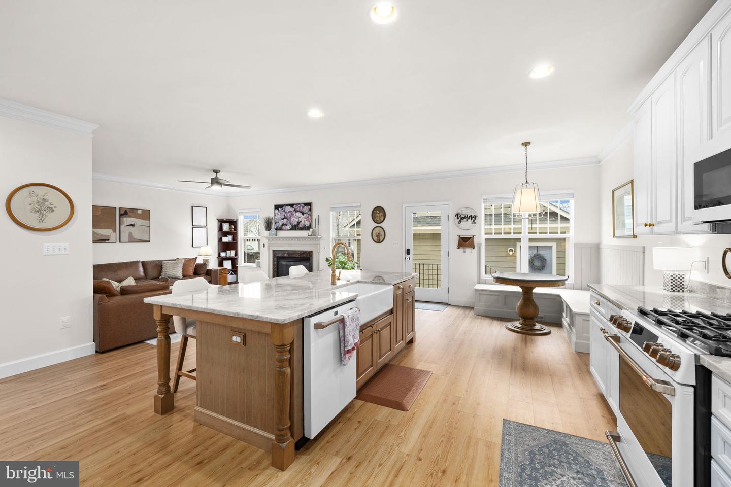 1304 BRIGADIER DR, FREDERICKSBURG, Virginia 22401, 3 Bedrooms Bedrooms, 16 Rooms Rooms,3 BathroomsBathrooms,Residential,For sale,1304 BRIGADIER DR,VAFB2009720 MLS # VAFB2009720