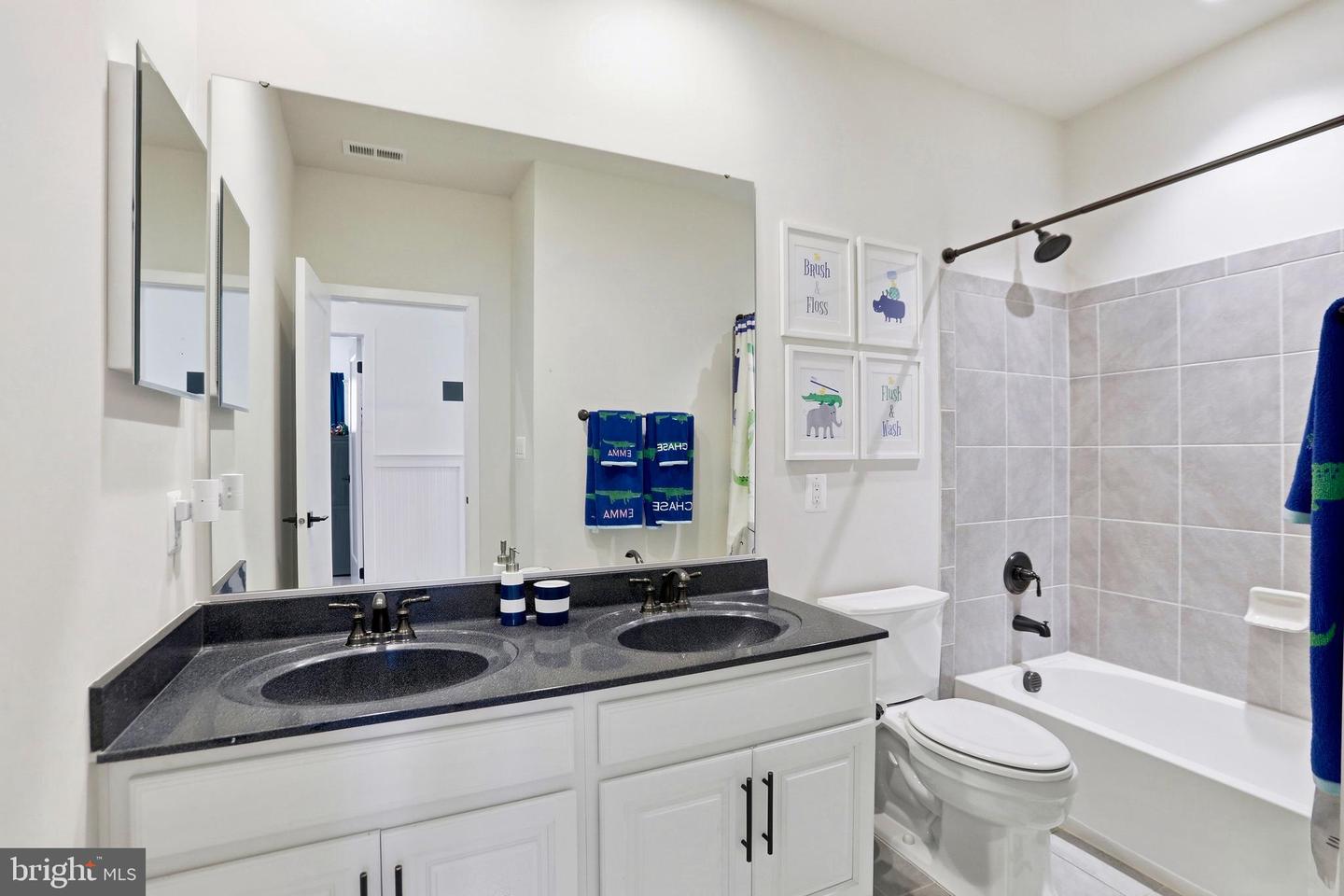 41306 STAGS LEAP DR, ALDIE, Virginia 20105, 4 Bedrooms Bedrooms, ,3 BathroomsBathrooms,Residential,For sale,41306 STAGS LEAP DR,VALO2116694 MLS # VALO2116694 41306 STAGS LEAP DR, ALDIE, Virginia 20105, 4 Bedrooms Bedrooms, ,3 BathroomsBathrooms,Residential,For sale,41306 STAGS LEAP DR,VALO2116694 MLS # VALO2116694