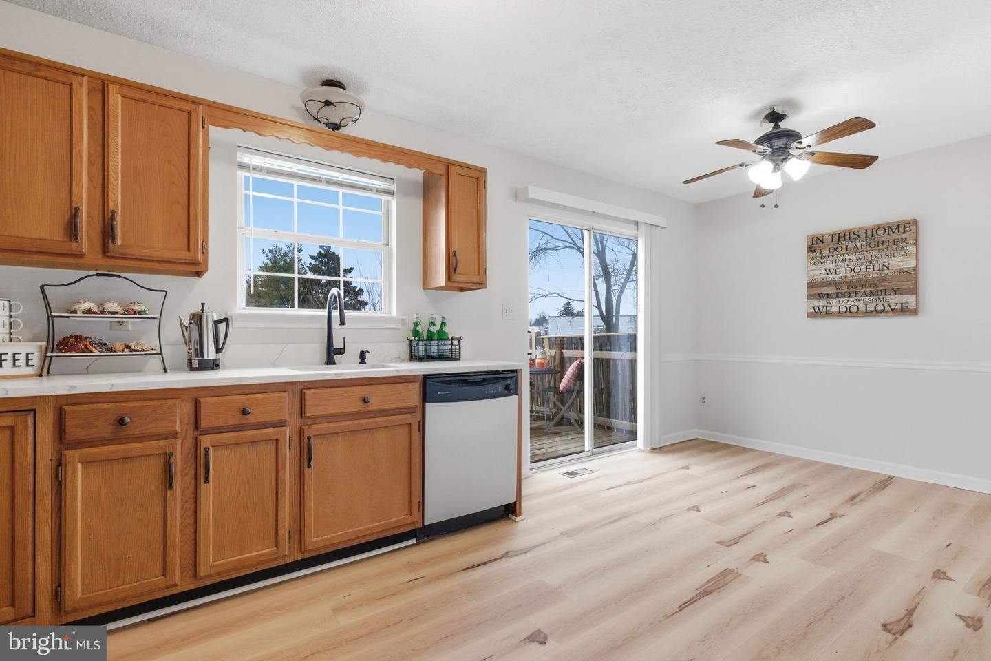 213 GEORGETOWNE CT, STEPHENS CITY, Virginia 22655, 3 Bedrooms Bedrooms, ,3 BathroomsBathrooms,Residential,For sale,213 GEORGETOWNE CT,VAFV2039742 MLS # VAFV2039742