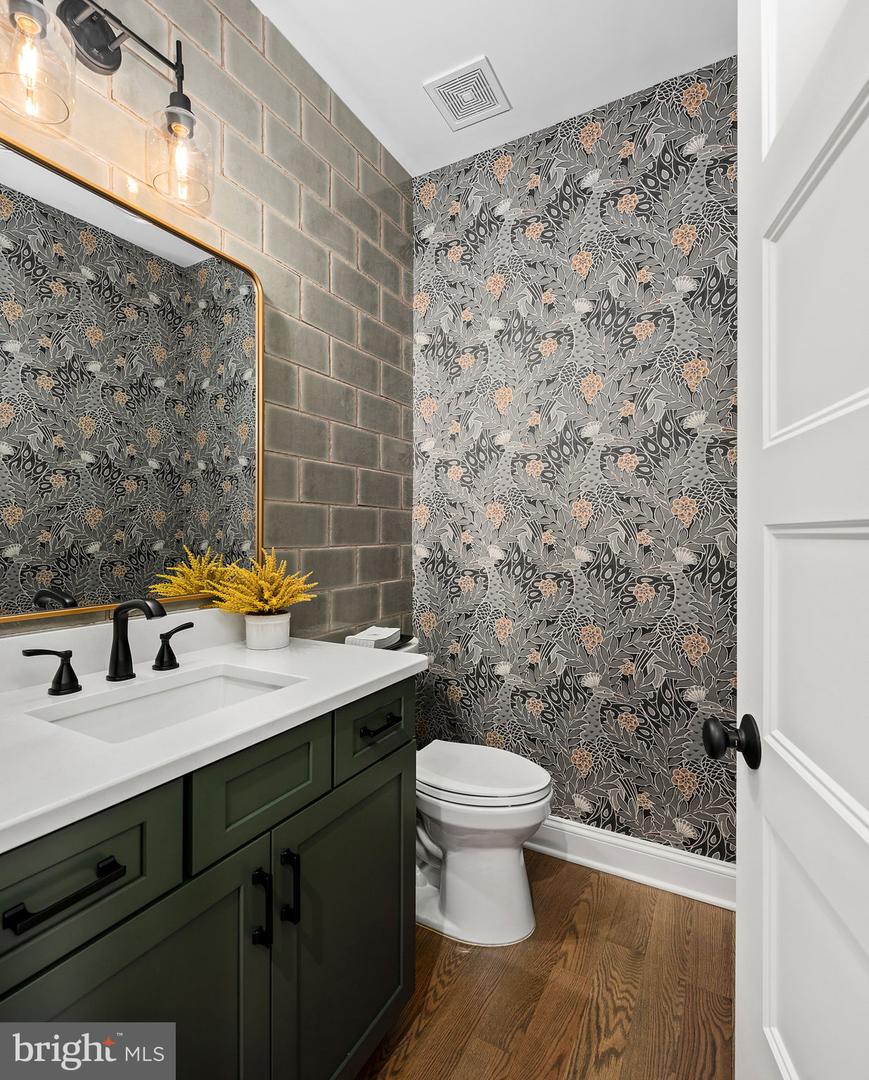 103 WATEREDGE LN, FREDERICKSBURG, Virginia 22406, 5 Bedrooms Bedrooms, ,4 BathroomsBathrooms,Residential,For sale,103 WATEREDGE LN,VAST2046398 MLS # VAST2046398