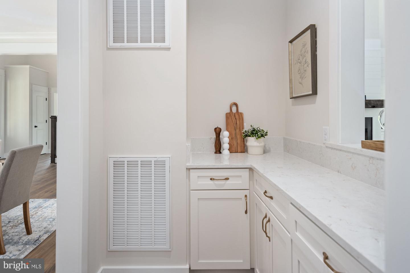 103 WATEREDGE LN, FREDERICKSBURG, Virginia 22406, 5 Bedrooms Bedrooms, ,4 BathroomsBathrooms,Residential,For sale,103 WATEREDGE LN,VAST2046398 MLS # VAST2046398