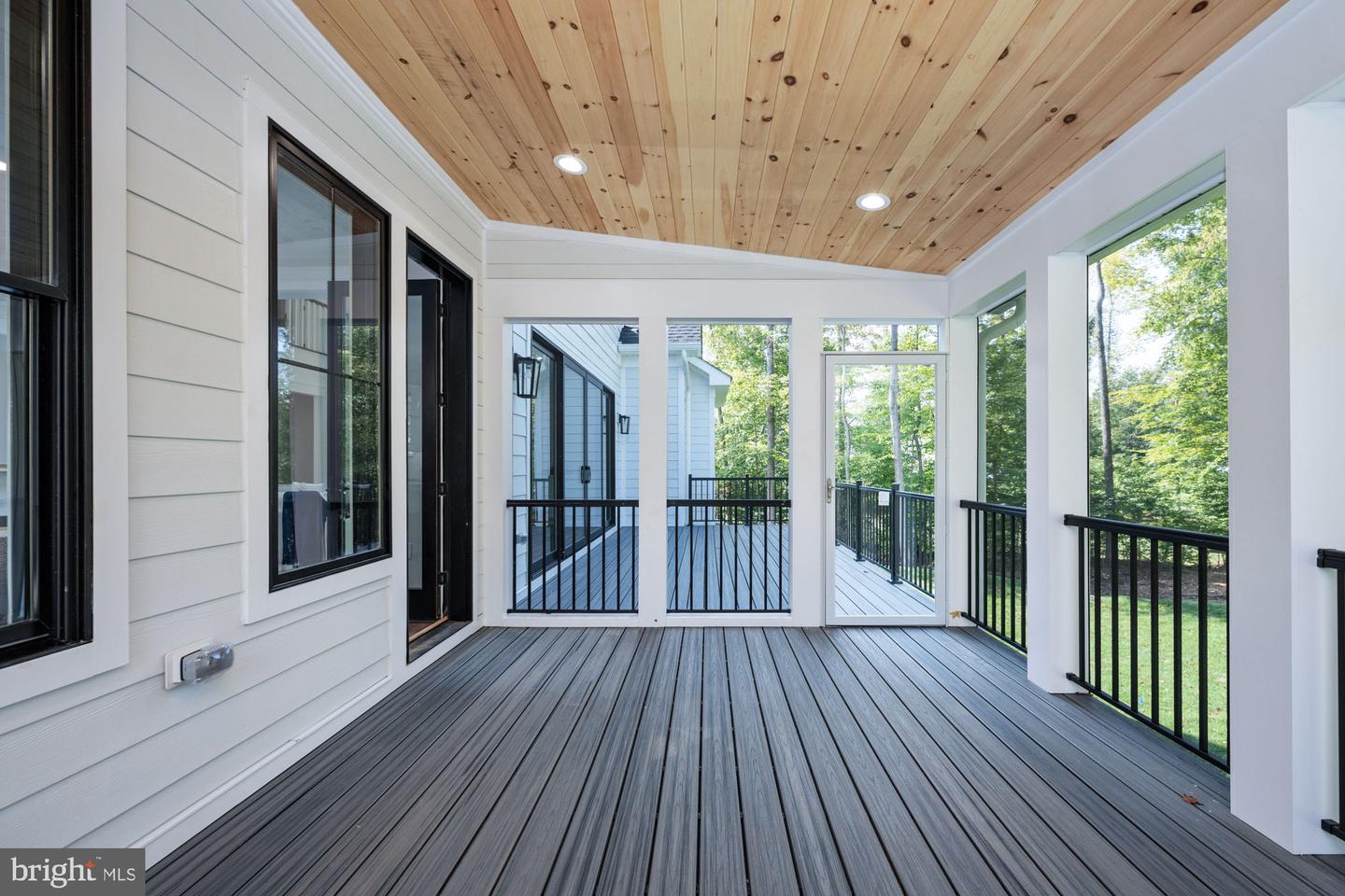 103 WATEREDGE LN, FREDERICKSBURG, Virginia 22406, 5 Bedrooms Bedrooms, ,4 BathroomsBathrooms,Residential,For sale,103 WATEREDGE LN,VAST2046398 MLS # VAST2046398