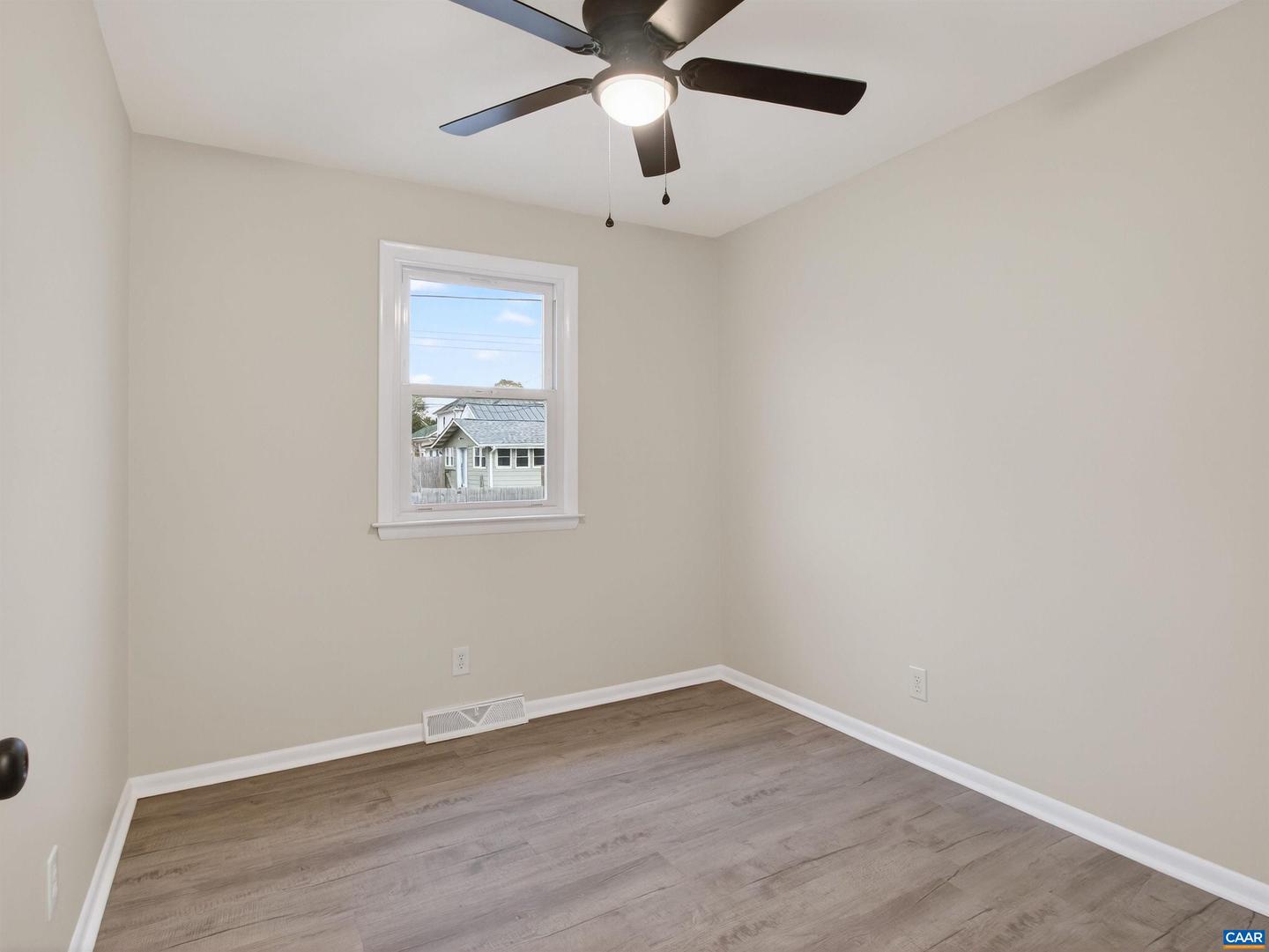 307 SPRUCE ST, CHARLOTTESVILLE, Virginia 22902, 4 Bedrooms Bedrooms, ,2 BathroomsBathrooms,Residential,For sale,307 SPRUCE ST,673594 MLS # 673594