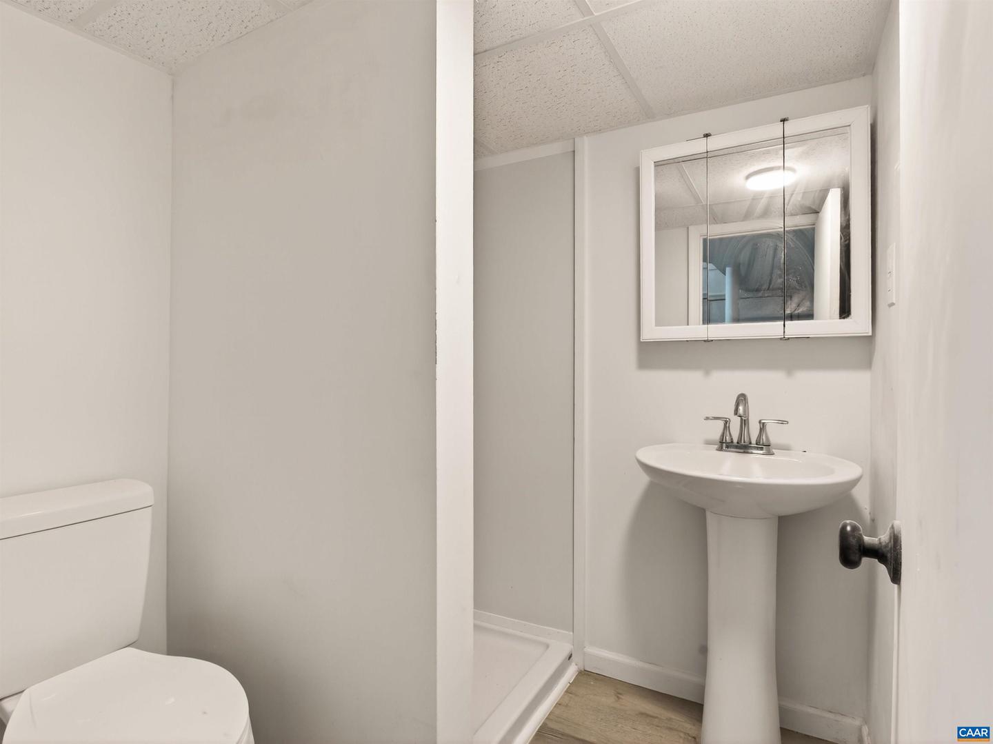 307 SPRUCE ST, CHARLOTTESVILLE, Virginia 22902, 4 Bedrooms Bedrooms, ,2 BathroomsBathrooms,Residential,For sale,307 SPRUCE ST,673594 MLS # 673594