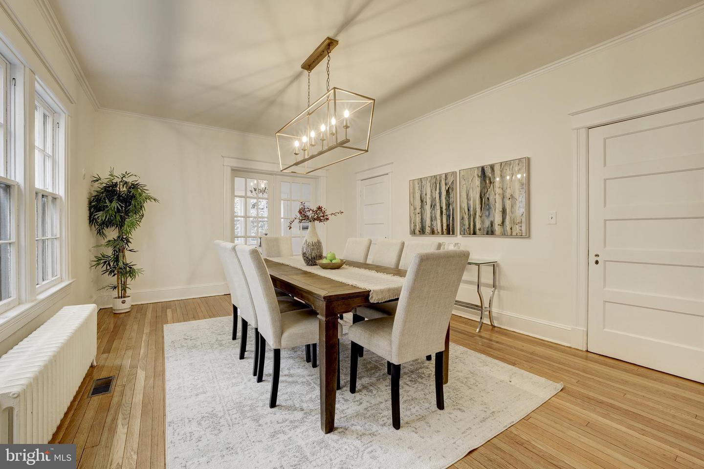 2849 29TH ST NW, WASHINGTON, District Of Columbia 20008, 3 Bedrooms Bedrooms, ,2 BathroomsBathrooms,Residential,For sale,2849 29TH ST NW,DCDC2247508 MLS # DCDC2247508