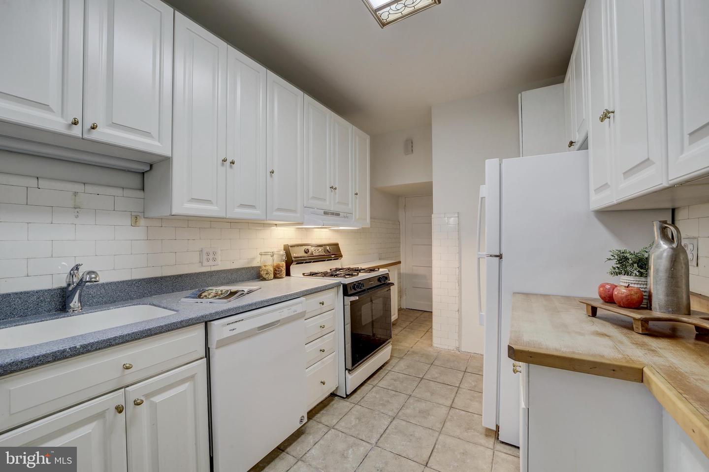 2849 29TH ST NW, WASHINGTON, District Of Columbia 20008, 3 Bedrooms Bedrooms, ,2 BathroomsBathrooms,Residential,For sale,2849 29TH ST NW,DCDC2247508 MLS # DCDC2247508