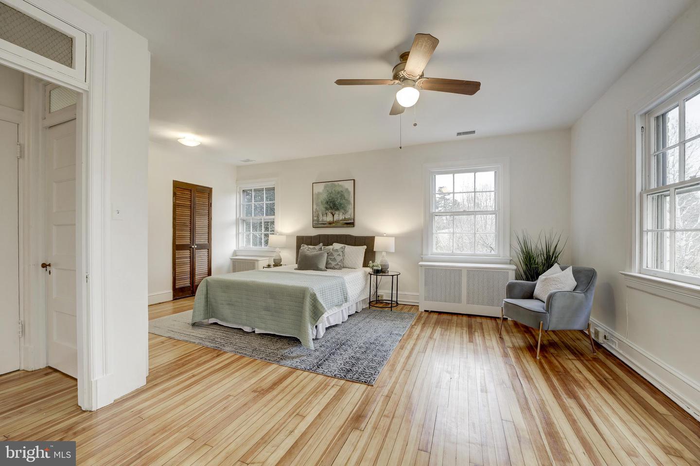 2849 29TH ST NW, WASHINGTON, District Of Columbia 20008, 3 Bedrooms Bedrooms, ,2 BathroomsBathrooms,Residential,For sale,2849 29TH ST NW,DCDC2247508 MLS # DCDC2247508