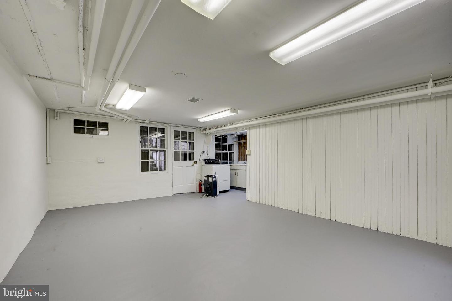 2849 29TH ST NW, WASHINGTON, District Of Columbia 20008, 3 Bedrooms Bedrooms, ,2 BathroomsBathrooms,Residential,For sale,2849 29TH ST NW,DCDC2247508 MLS # DCDC2247508