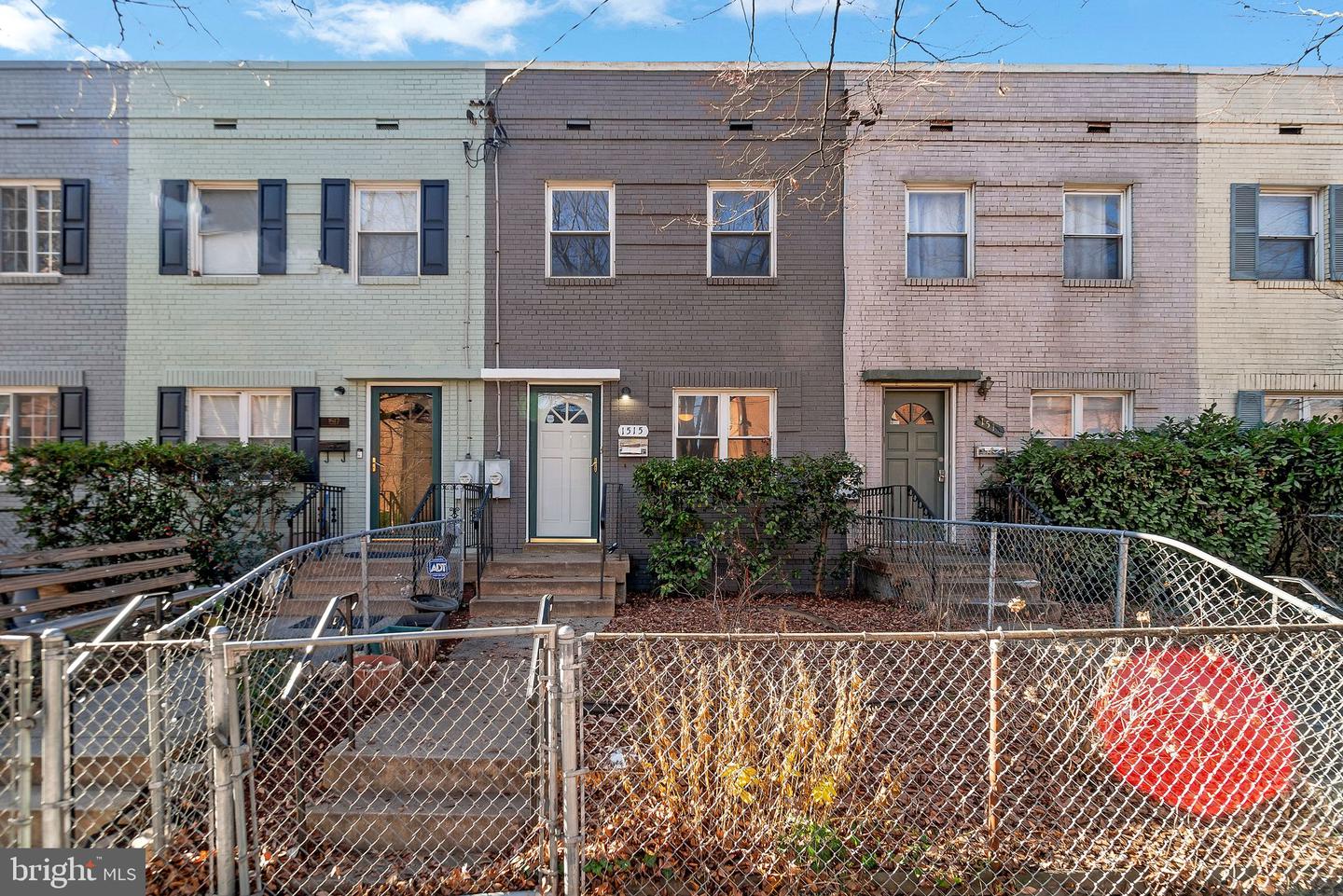 1515 1ST ST SW, WASHINGTON, District Of Columbia 20024, 3 Bedrooms Bedrooms, ,2 BathroomsBathrooms,Residential,For sale,1515 1ST ST SW,DCDC2247672 MLS # DCDC2247672