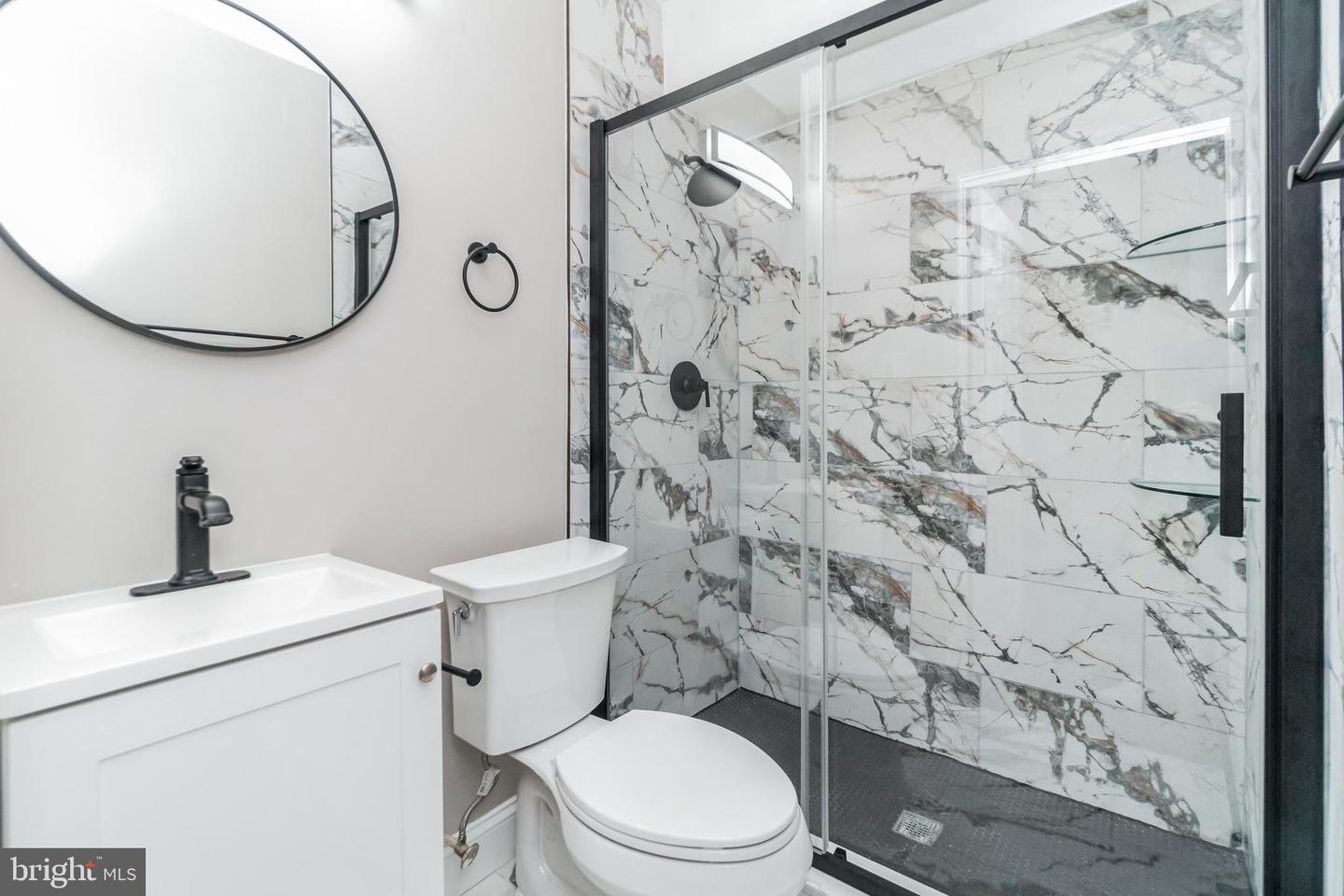 1515 1ST ST SW, WASHINGTON, District Of Columbia 20024, 3 Bedrooms Bedrooms, ,2 BathroomsBathrooms,Residential,For sale,1515 1ST ST SW,DCDC2247672 MLS # DCDC2247672