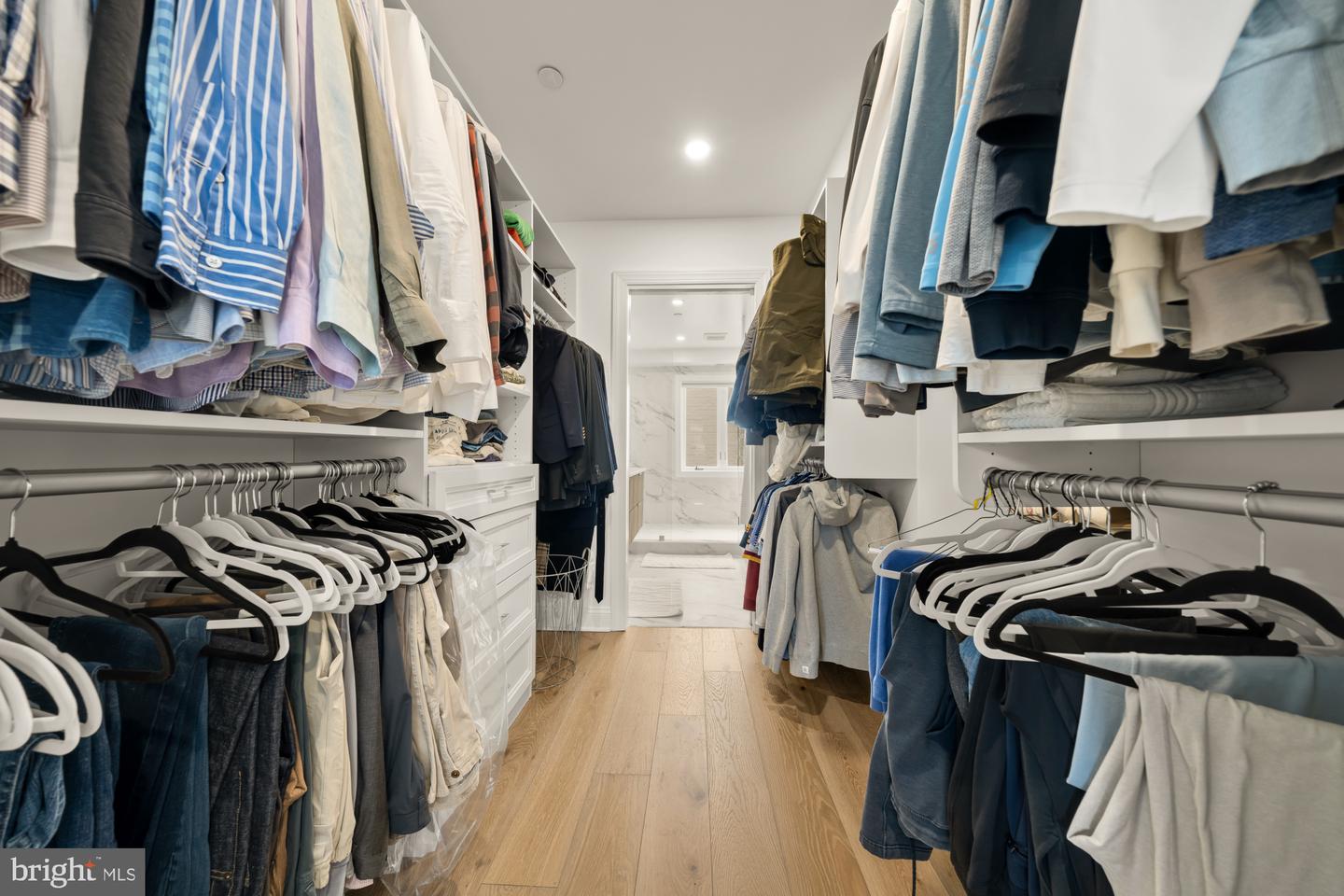 1202 POTOMAC ST NW #T6, WASHINGTON, District Of Columbia 20007, 3 Bedrooms Bedrooms, ,2 BathroomsBathrooms,Residential,For sale,1202 POTOMAC ST NW #T6,DCDC2247690 MLS # DCDC2247690