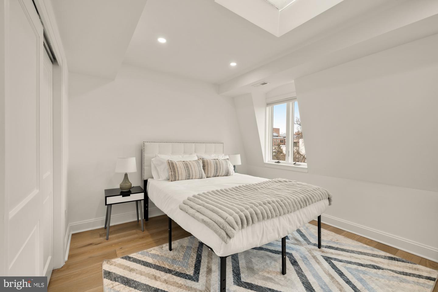 1202 POTOMAC ST NW #T6, WASHINGTON, District Of Columbia 20007, 3 Bedrooms Bedrooms, ,2 BathroomsBathrooms,Residential,For sale,1202 POTOMAC ST NW #T6,DCDC2247690 MLS # DCDC2247690