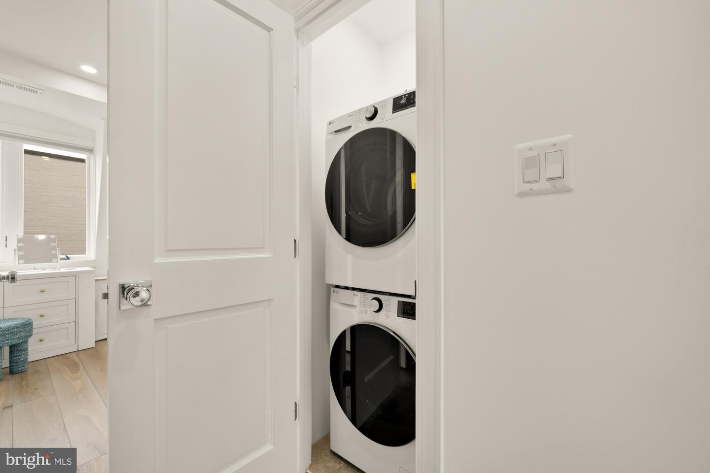 1202 POTOMAC ST NW #T6, WASHINGTON, District Of Columbia 20007, 3 Bedrooms Bedrooms, ,2 BathroomsBathrooms,Residential,For sale,1202 POTOMAC ST NW #T6,DCDC2247690 MLS # DCDC2247690