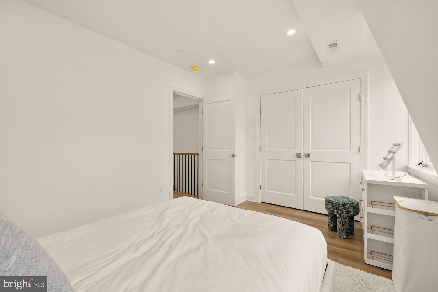 1202 POTOMAC ST NW #T6, WASHINGTON, District Of Columbia 20007, 3 Bedrooms Bedrooms, ,2 BathroomsBathrooms,Residential,For sale,1202 POTOMAC ST NW #T6,DCDC2247690 MLS # DCDC2247690