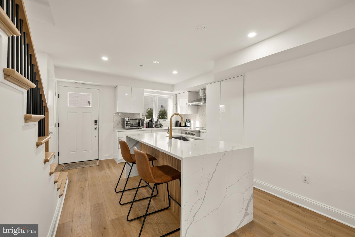 1202 POTOMAC ST NW #T6, WASHINGTON, District Of Columbia 20007, 3 Bedrooms Bedrooms, ,2 BathroomsBathrooms,Residential,For sale,1202 POTOMAC ST NW #T6,DCDC2247690 MLS # DCDC2247690