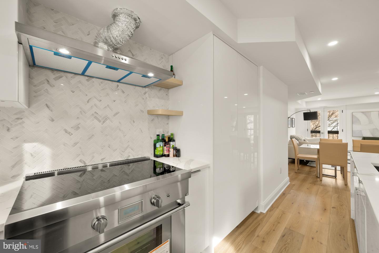 1202 POTOMAC ST NW #T6, WASHINGTON, District Of Columbia 20007, 3 Bedrooms Bedrooms, ,2 BathroomsBathrooms,Residential,For sale,1202 POTOMAC ST NW #T6,DCDC2247690 MLS # DCDC2247690