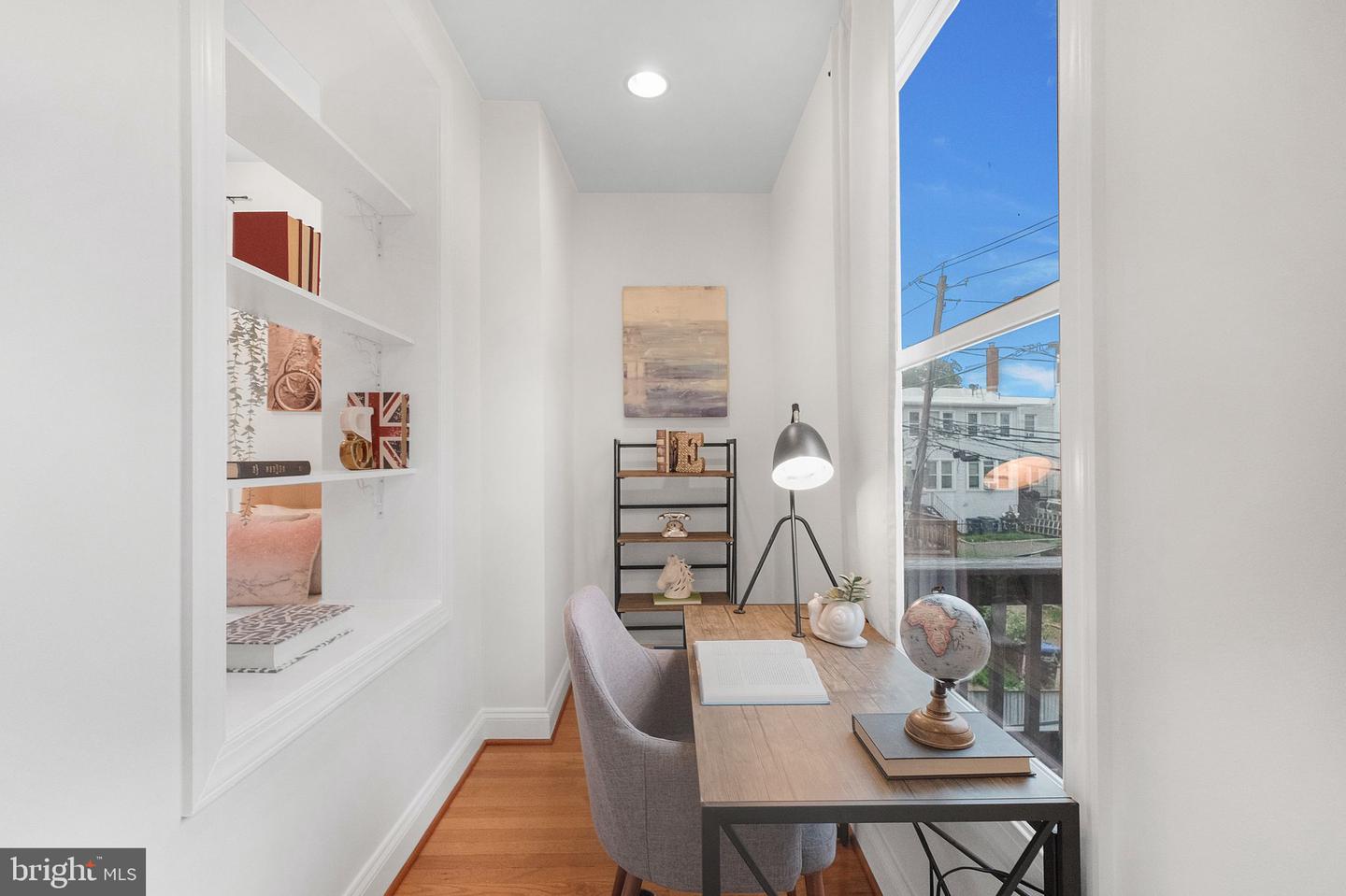 2803 N NORTH CAPITOL ST NE, WASHINGTON, District Of Columbia 20002, 4 Bedrooms Bedrooms, ,3 BathroomsBathrooms,Residential,For sale,2803 N NORTH CAPITOL ST NE,DCDC2247696 MLS # DCDC2247696