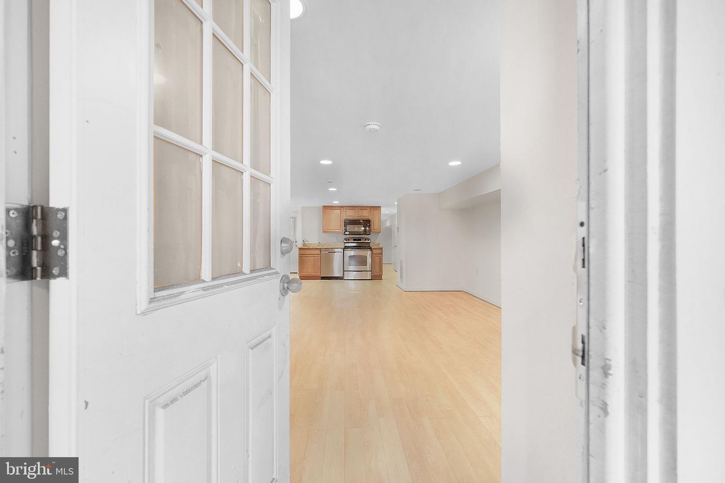 2803 N NORTH CAPITOL ST NE, WASHINGTON, District Of Columbia 20002, 4 Bedrooms Bedrooms, ,3 BathroomsBathrooms,Residential,For sale,2803 N NORTH CAPITOL ST NE,DCDC2247696 MLS # DCDC2247696