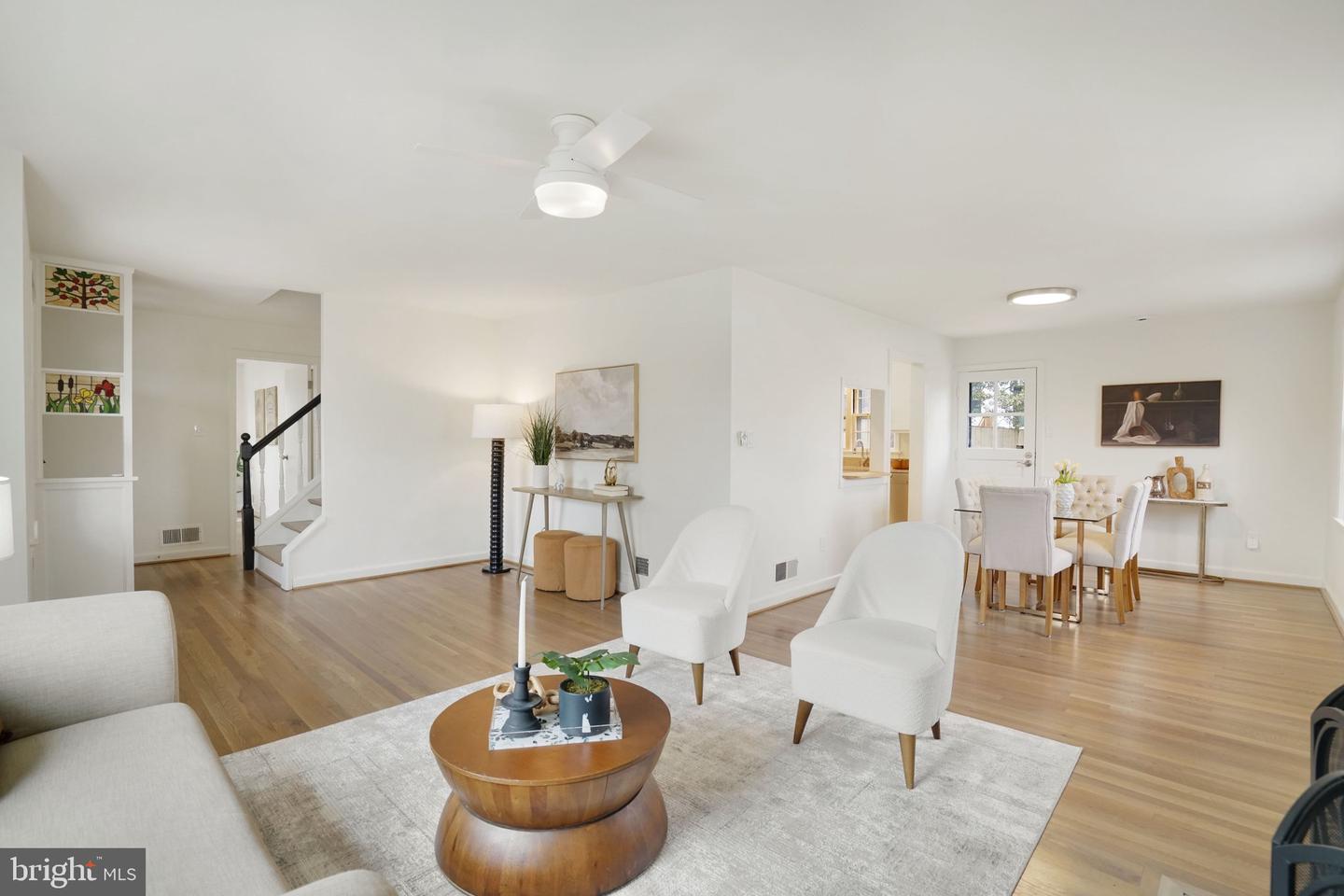 5411 22ND ST N, ARLINGTON, Virginia 22205, 4 Bedrooms Bedrooms, ,3 BathroomsBathrooms,Residential,For sale,5411 22ND ST N,VAAR2069296 MLS # VAAR2069296