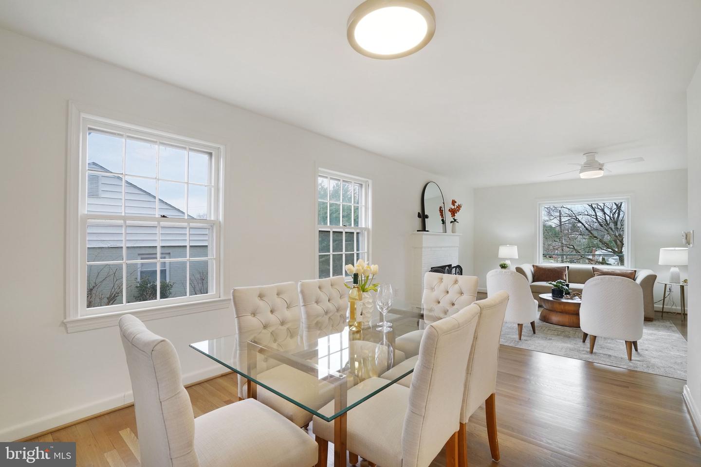 5411 22ND ST N, ARLINGTON, Virginia 22205, 4 Bedrooms Bedrooms, ,3 BathroomsBathrooms,Residential,For sale,5411 22ND ST N,VAAR2069296 MLS # VAAR2069296