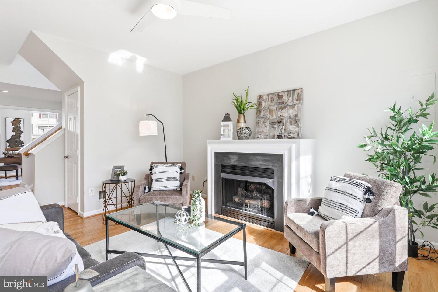 4077 BRITWELL PL, FAIRFAX, Virginia 22033, 3 Bedrooms Bedrooms, ,2 BathroomsBathrooms,Residential,For sale,4077 BRITWELL PL,VAFX2292740 MLS # VAFX2292740