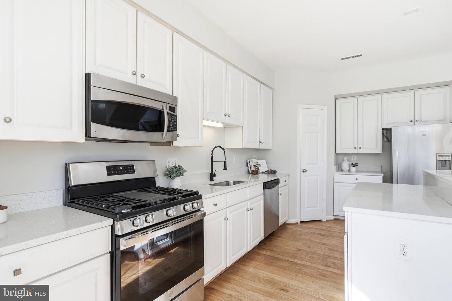 4077 BRITWELL PL, FAIRFAX, Virginia 22033, 3 Bedrooms Bedrooms, ,2 BathroomsBathrooms,Residential,For sale,4077 BRITWELL PL,VAFX2292740 MLS # VAFX2292740