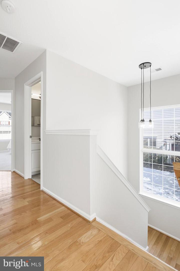 4077 BRITWELL PL, FAIRFAX, Virginia 22033, 3 Bedrooms Bedrooms, ,2 BathroomsBathrooms,Residential,For sale,4077 BRITWELL PL,VAFX2292740 MLS # VAFX2292740