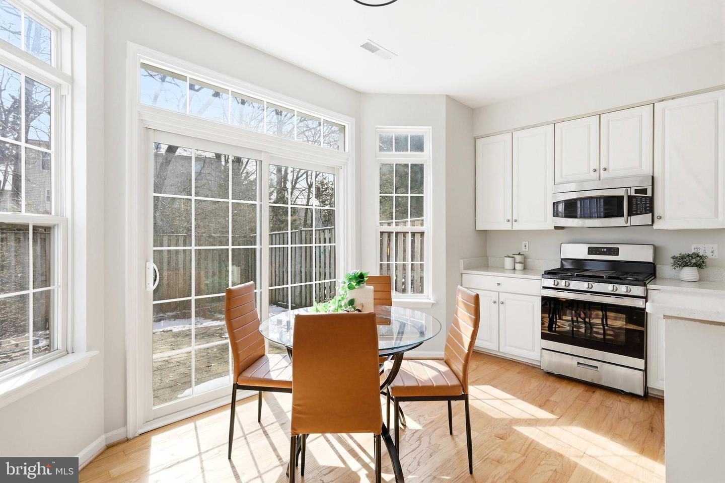 4077 BRITWELL PL, FAIRFAX, Virginia 22033, 3 Bedrooms Bedrooms, ,2 BathroomsBathrooms,Residential,For sale,4077 BRITWELL PL,VAFX2292740 MLS # VAFX2292740