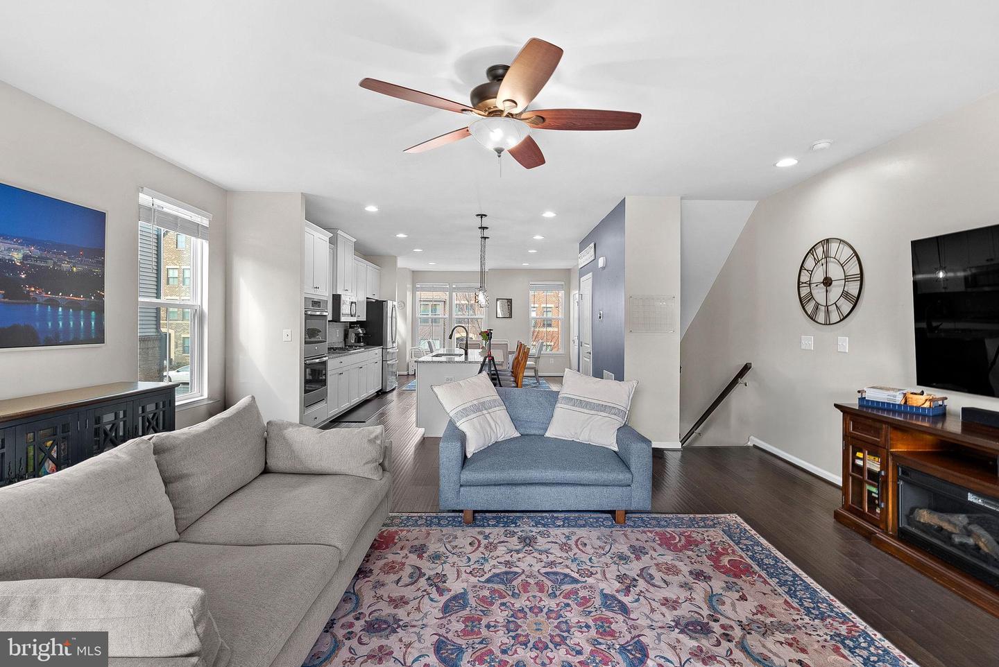 43401 CHARITABLE ST, ASHBURN, Virginia 20148, 3 Bedrooms Bedrooms, ,2 BathroomsBathrooms,Residential,For sale,43401 CHARITABLE ST,VALO2116514 MLS # VALO2116514