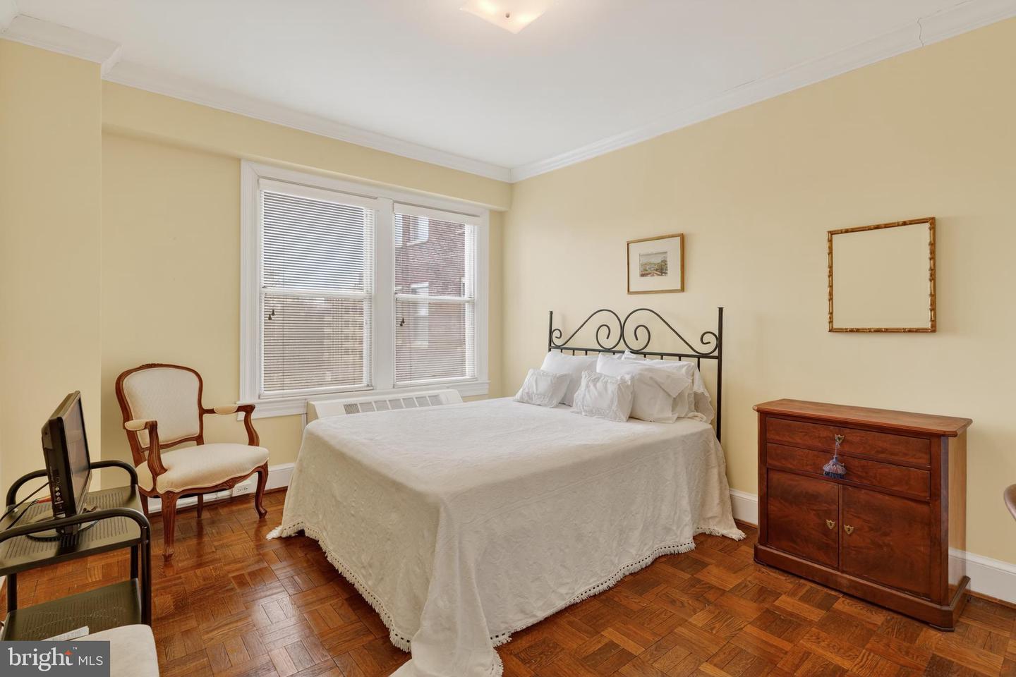 4000 CATHEDRAL AVE NW #406B, WASHINGTON, District Of Columbia 20016, 2 Bedrooms Bedrooms, ,1 BathroomBathrooms,Residential,For sale,4000 CATHEDRAL AVE NW #406B,DCDC2247418 MLS # DCDC2247418 4000 CATHEDRAL AVE NW #406B, WASHINGTON, District Of Columbia 20016, 2 Bedrooms Bedrooms, ,1 BathroomBathrooms,Residential,For sale,4000 CATHEDRAL AVE NW #406B,DCDC2247418 MLS # DCDC2247418