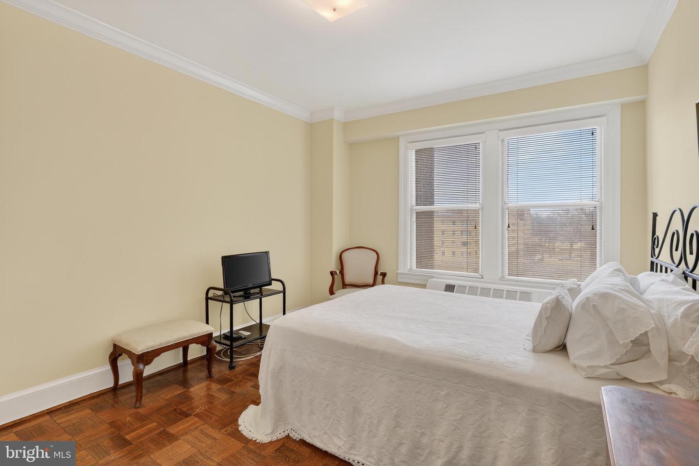 4000 CATHEDRAL AVE NW #406B, WASHINGTON, District Of Columbia 20016, 2 Bedrooms Bedrooms, ,1 BathroomBathrooms,Residential,For sale,4000 CATHEDRAL AVE NW #406B,DCDC2247418 MLS # DCDC2247418 4000 CATHEDRAL AVE NW #406B, WASHINGTON, District Of Columbia 20016, 2 Bedrooms Bedrooms, ,1 BathroomBathrooms,Residential,For sale,4000 CATHEDRAL AVE NW #406B,DCDC2247418 MLS # DCDC2247418