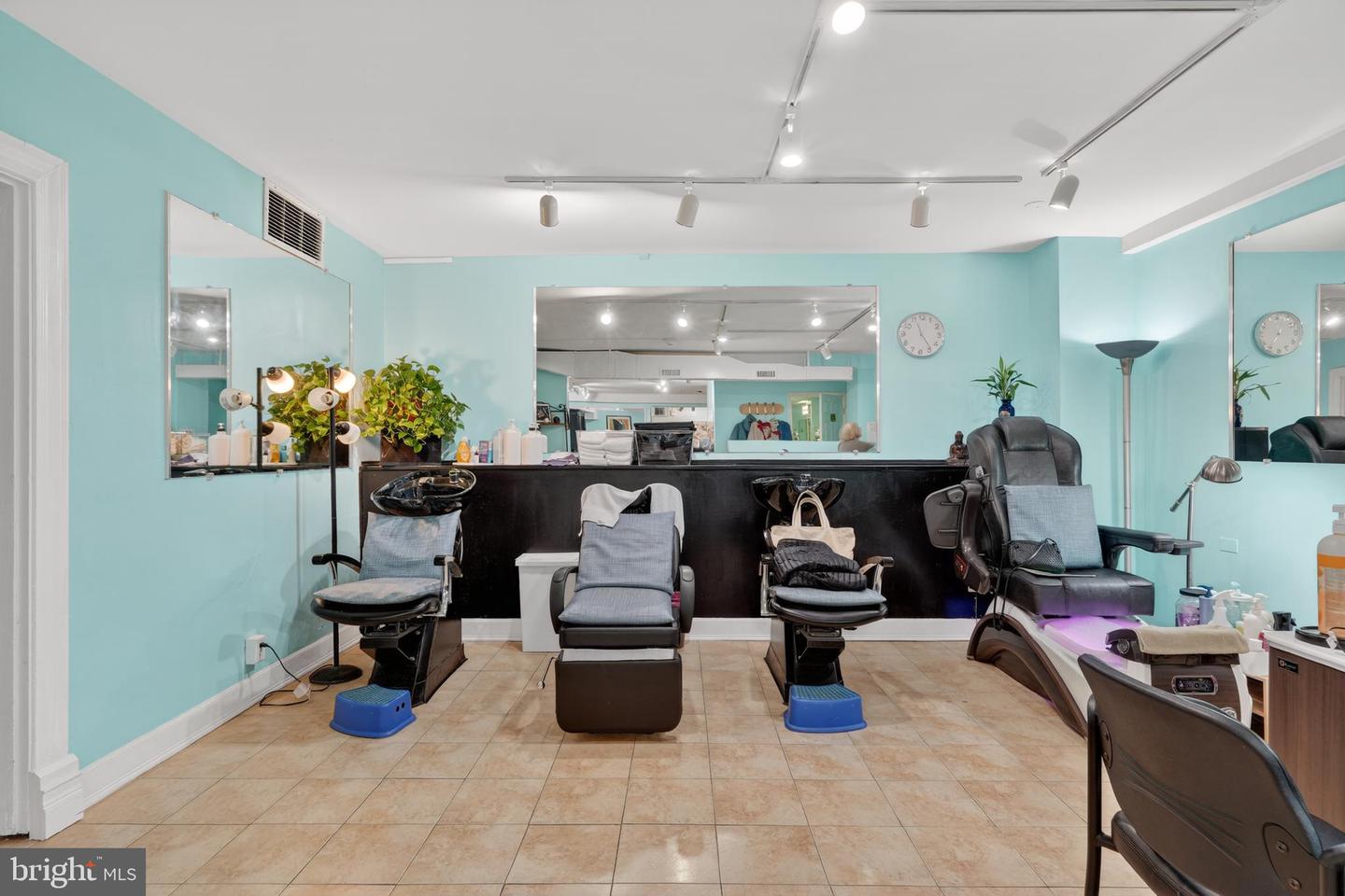 4000 CATHEDRAL AVE NW #406B, WASHINGTON, District Of Columbia 20016, 2 Bedrooms Bedrooms, ,1 BathroomBathrooms,Residential,For sale,4000 CATHEDRAL AVE NW #406B,DCDC2247418 MLS # DCDC2247418 4000 CATHEDRAL AVE NW #406B, WASHINGTON, District Of Columbia 20016, 2 Bedrooms Bedrooms, ,1 BathroomBathrooms,Residential,For sale,4000 CATHEDRAL AVE NW #406B,DCDC2247418 MLS # DCDC2247418