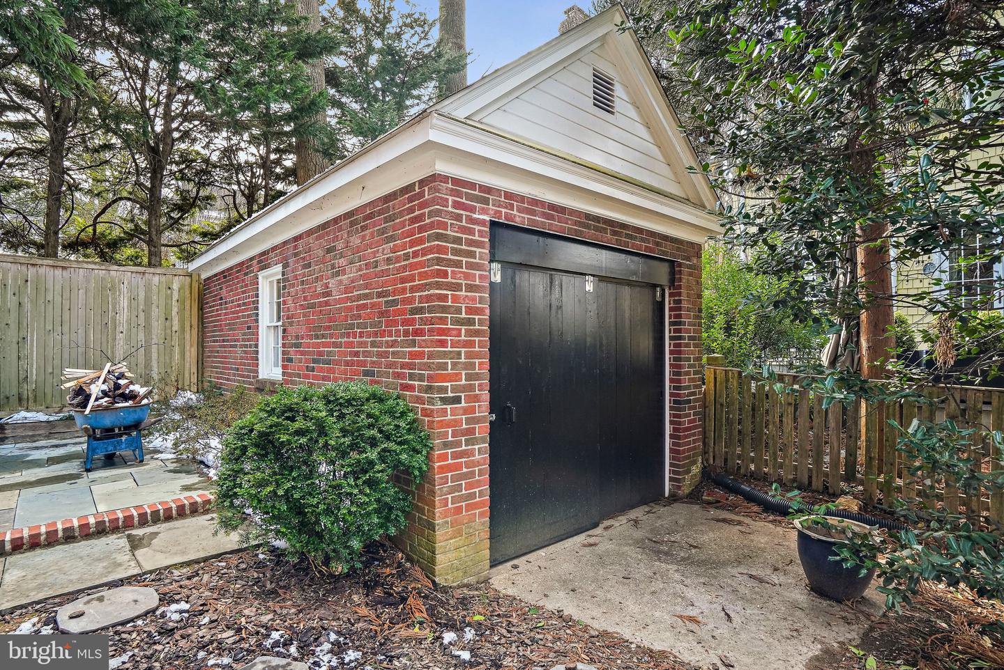 3212 TENNYSON ST NW, WASHINGTON, District Of Columbia 20015, 4 Bedrooms Bedrooms, ,2 BathroomsBathrooms,Residential,For sale,3212 TENNYSON ST NW,DCDC2247430 MLS # DCDC2247430