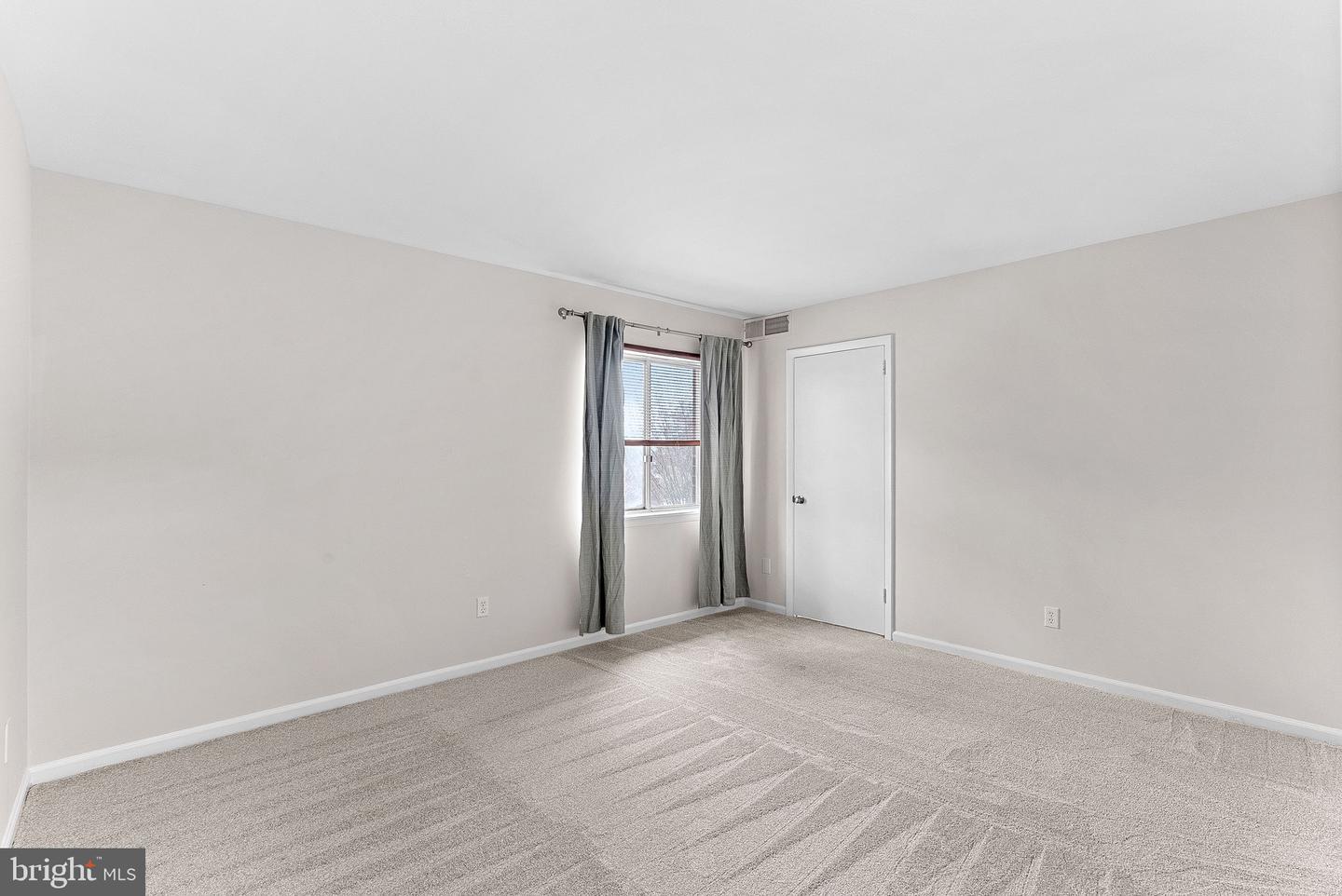 221 N EMORY DR #8, STERLING, Virginia 20164, 3 Bedrooms Bedrooms, ,2 BathroomsBathrooms,Residential,For sale,221 N EMORY DR #8,VALO2116558 MLS # VALO2116558 221 N EMORY DR #8, STERLING, Virginia 20164, 3 Bedrooms Bedrooms, ,2 BathroomsBathrooms,Residential,For sale,221 N EMORY DR #8,VALO2116558 MLS # VALO2116558