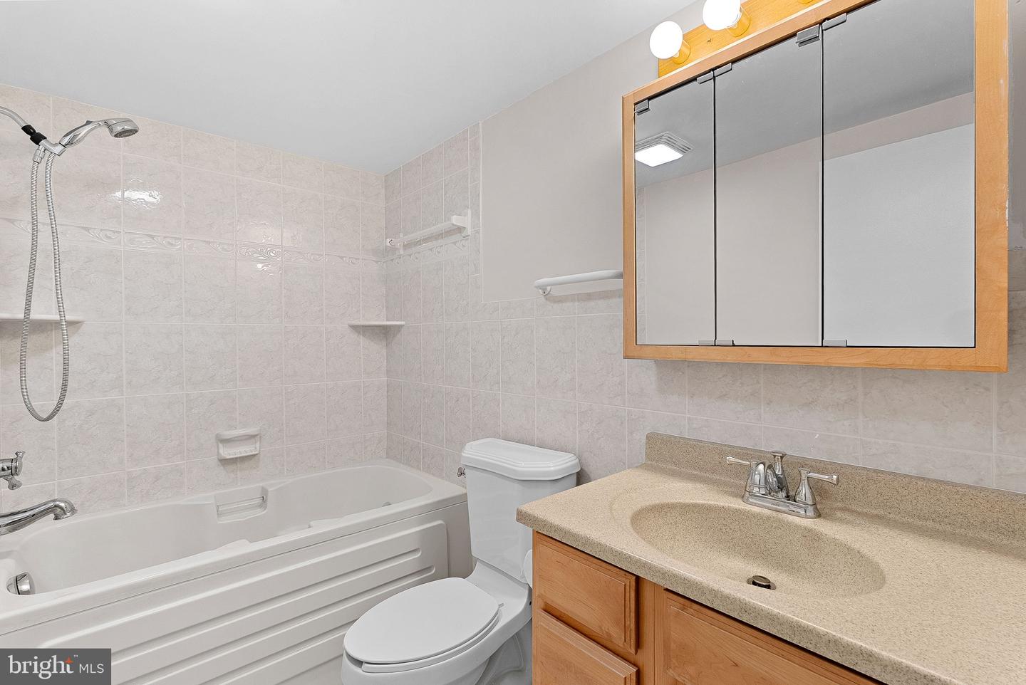 221 N EMORY DR #8, STERLING, Virginia 20164, 3 Bedrooms Bedrooms, ,2 BathroomsBathrooms,Residential,For sale,221 N EMORY DR #8,VALO2116558 MLS # VALO2116558 221 N EMORY DR #8, STERLING, Virginia 20164, 3 Bedrooms Bedrooms, ,2 BathroomsBathrooms,Residential,For sale,221 N EMORY DR #8,VALO2116558 MLS # VALO2116558