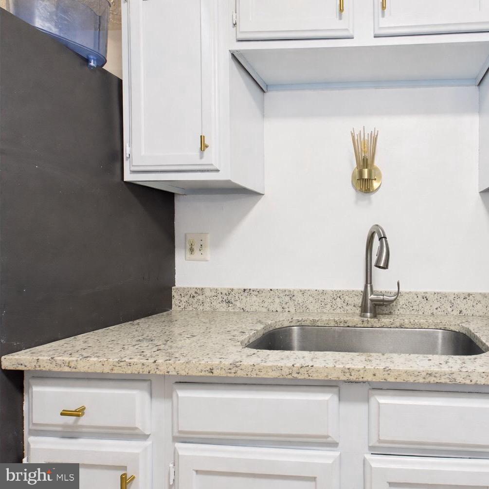 3351 YOST LN #102, DUMFRIES, Virginia 22026, 2 Bedrooms Bedrooms, ,1 BathroomBathrooms,Residential,For sale,3351 YOST LN #102,VAPW2113106 MLS # VAPW2113106