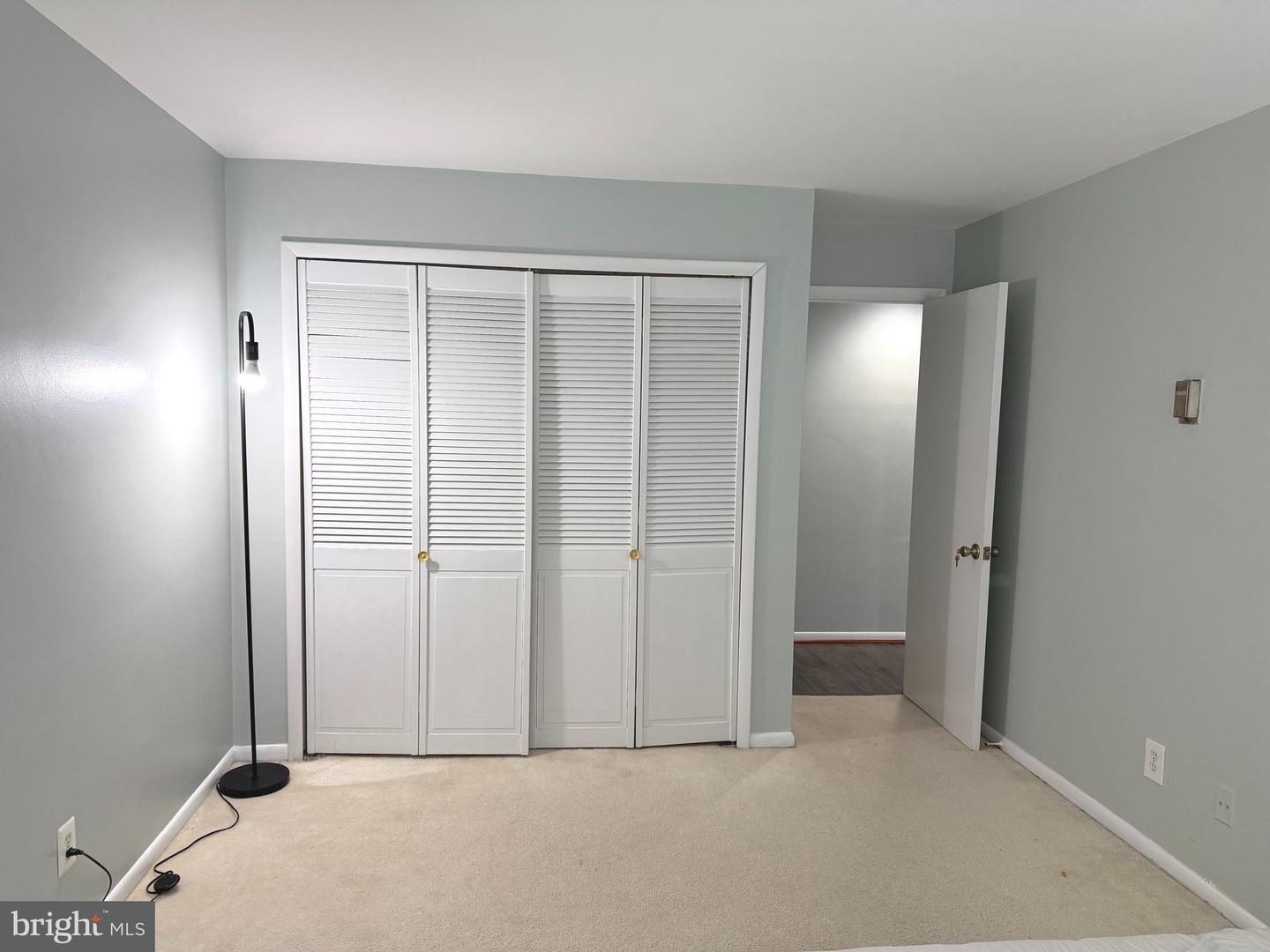 600 ROOSEVELT BLVD #611, FALLS CHURCH, Virginia 22044, 2 Bedrooms Bedrooms, ,1 BathroomBathrooms,Residential,For sale,600 ROOSEVELT BLVD #611,VAFA2003608 MLS # VAFA2003608