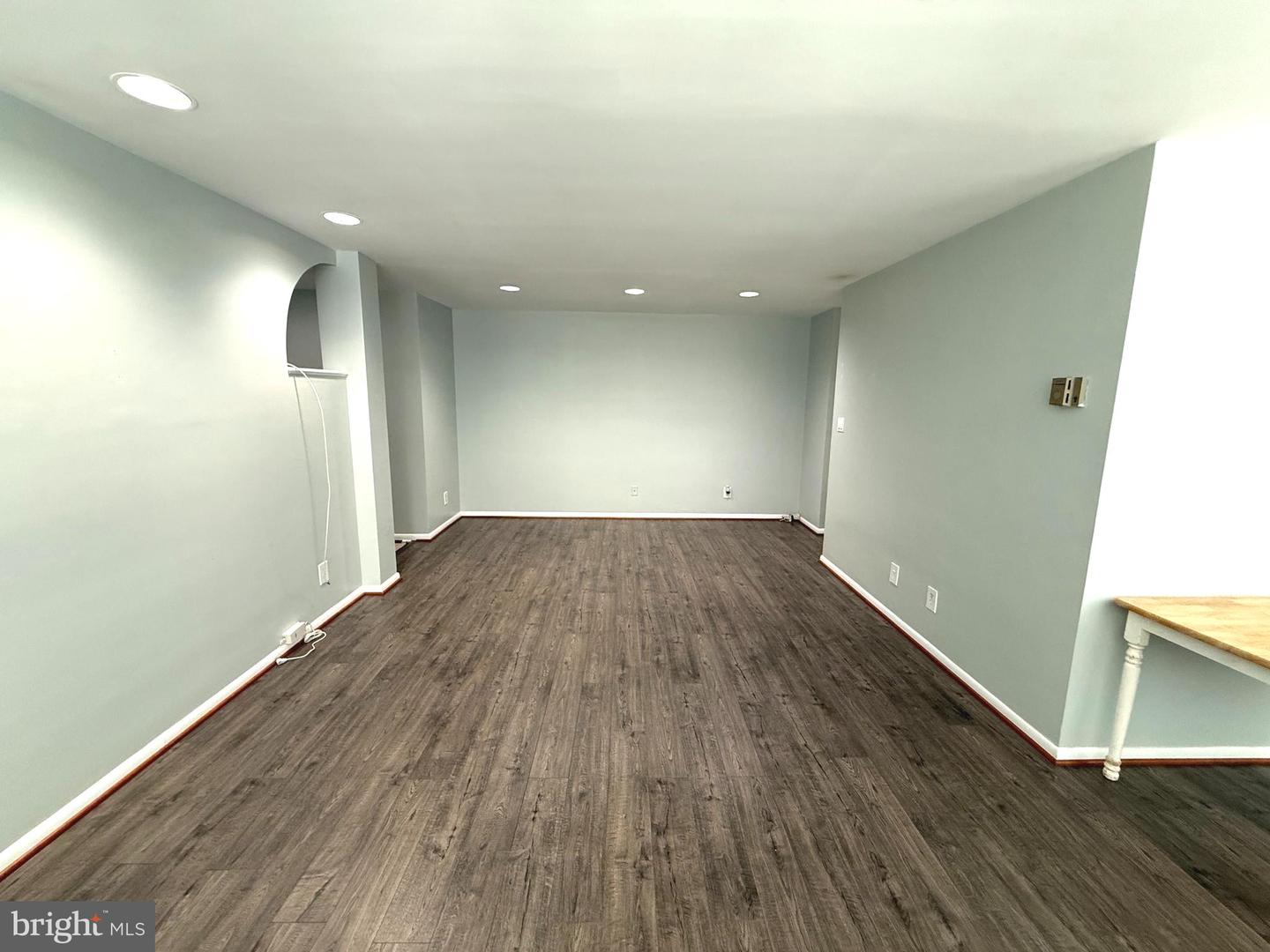 600 ROOSEVELT BLVD #611, FALLS CHURCH, Virginia 22044, 2 Bedrooms Bedrooms, ,1 BathroomBathrooms,Residential,For sale,600 ROOSEVELT BLVD #611,VAFA2003608 MLS # VAFA2003608