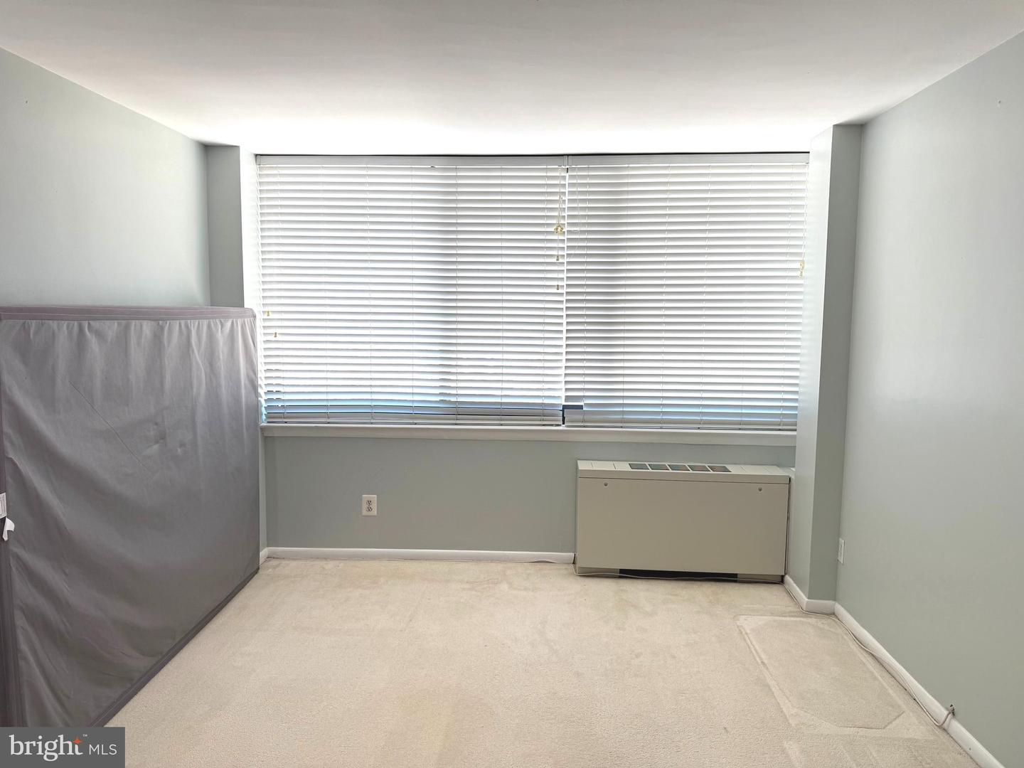 600 ROOSEVELT BLVD #611, FALLS CHURCH, Virginia 22044, 2 Bedrooms Bedrooms, ,1 BathroomBathrooms,Residential,For sale,600 ROOSEVELT BLVD #611,VAFA2003608 MLS # VAFA2003608