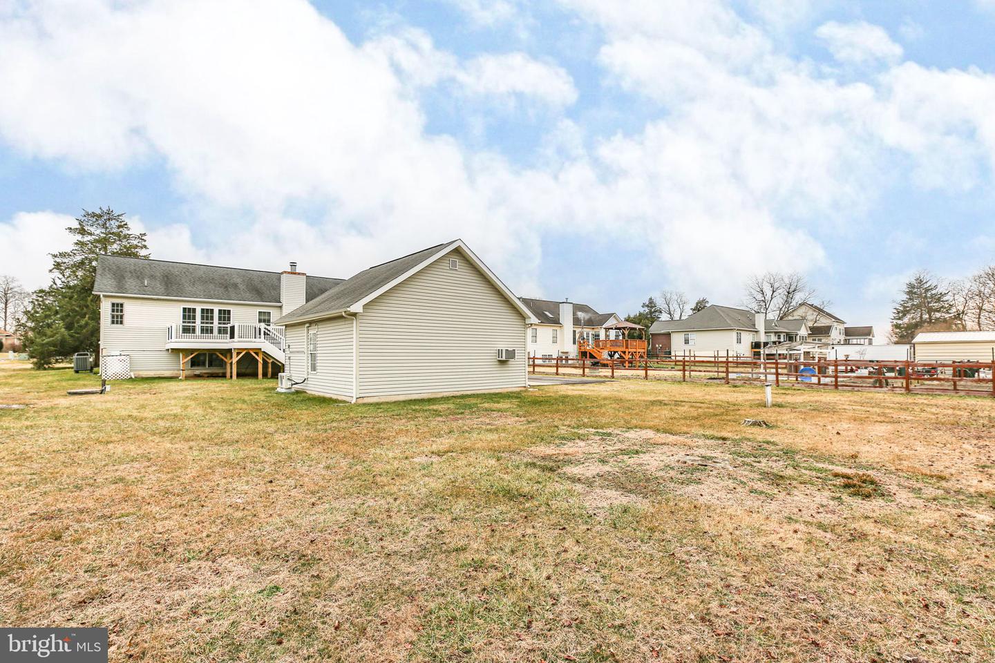 207 OLD LANDING CT, FREDERICKSBURG, Virginia 22405, 3 Bedrooms Bedrooms, 8 Rooms Rooms,3 BathroomsBathrooms,Residential,For sale,207 OLD LANDING CT,VAST2046406 MLS # VAST2046406 207 OLD LANDING CT, FREDERICKSBURG, Virginia 22405, 3 Bedrooms Bedrooms, 8 Rooms Rooms,3 BathroomsBathrooms,Residential,For sale,207 OLD LANDING CT,VAST2046406 MLS # VAST2046406