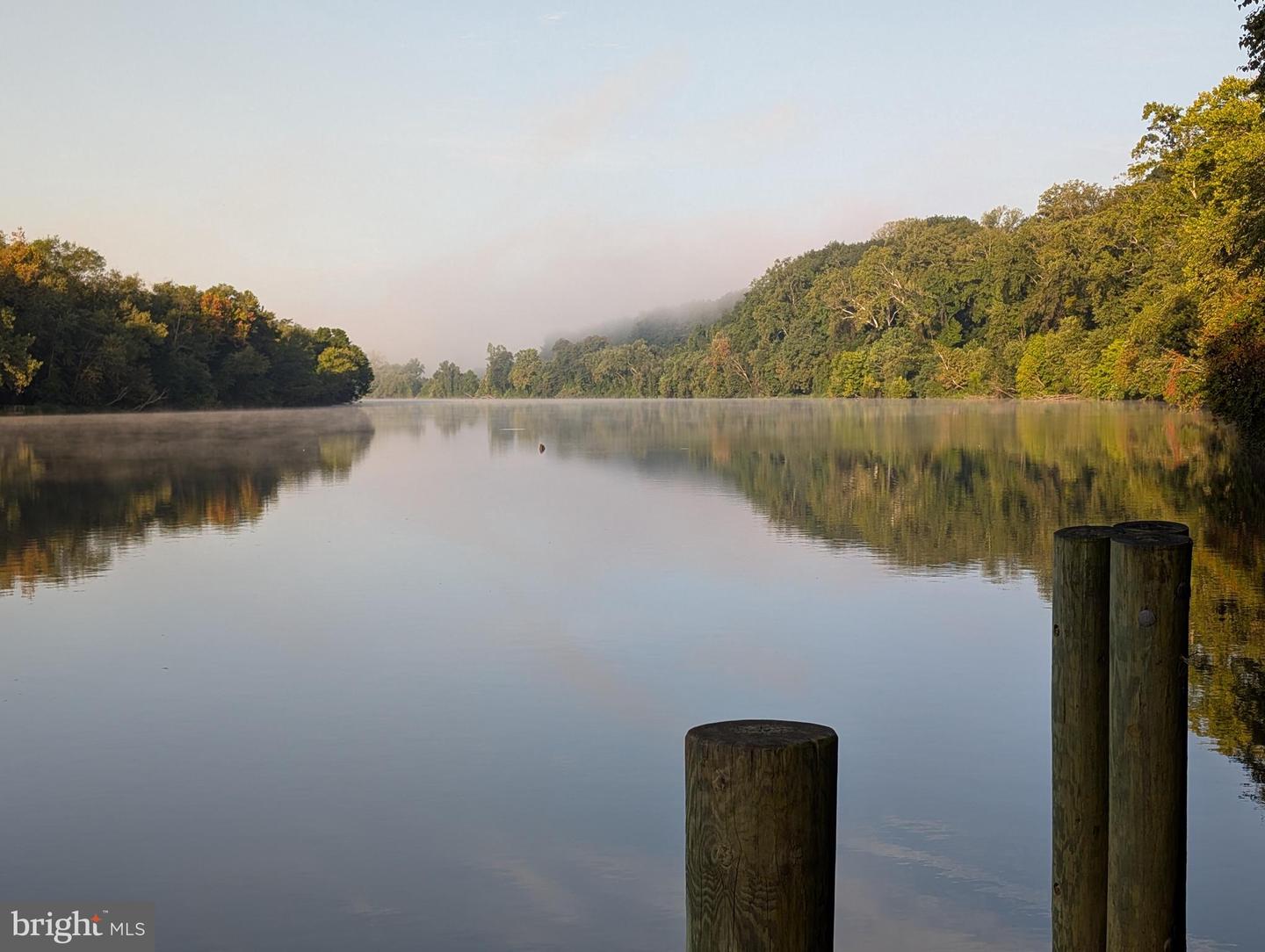 207 OLD LANDING CT, FREDERICKSBURG, Virginia 22405, 3 Bedrooms Bedrooms, 8 Rooms Rooms,3 BathroomsBathrooms,Residential,For sale,207 OLD LANDING CT,VAST2046406 MLS # VAST2046406