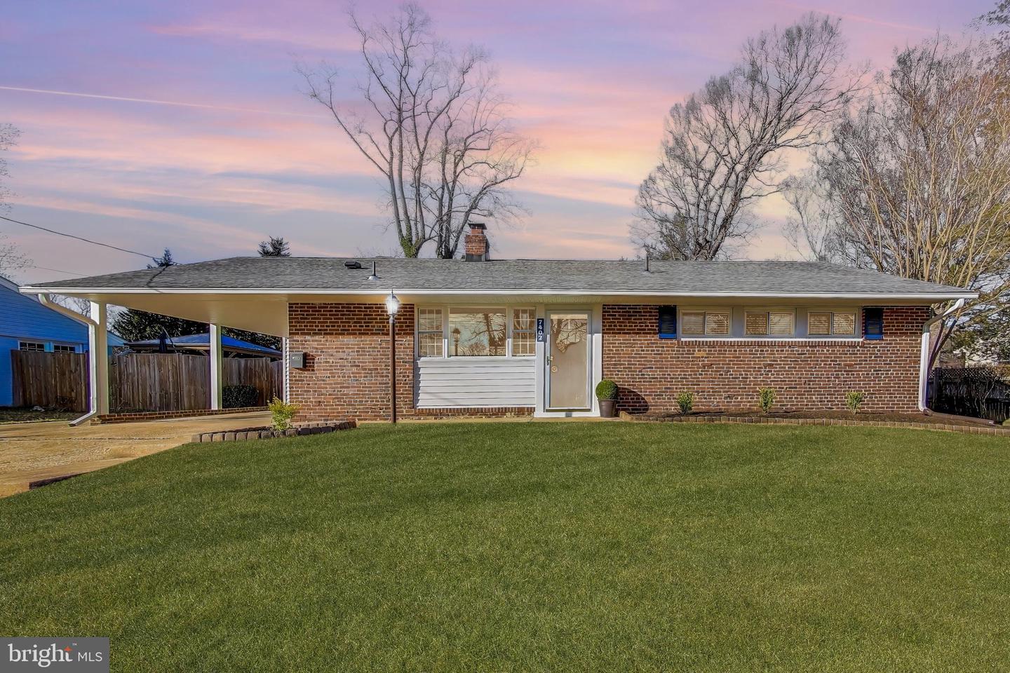 7402 INZER ST, SPRINGFIELD, Virginia 22151, 3 Bedrooms Bedrooms, ,1 BathroomBathrooms,Residential,For sale,7402 INZER ST,VAFX2292486 MLS # VAFX2292486