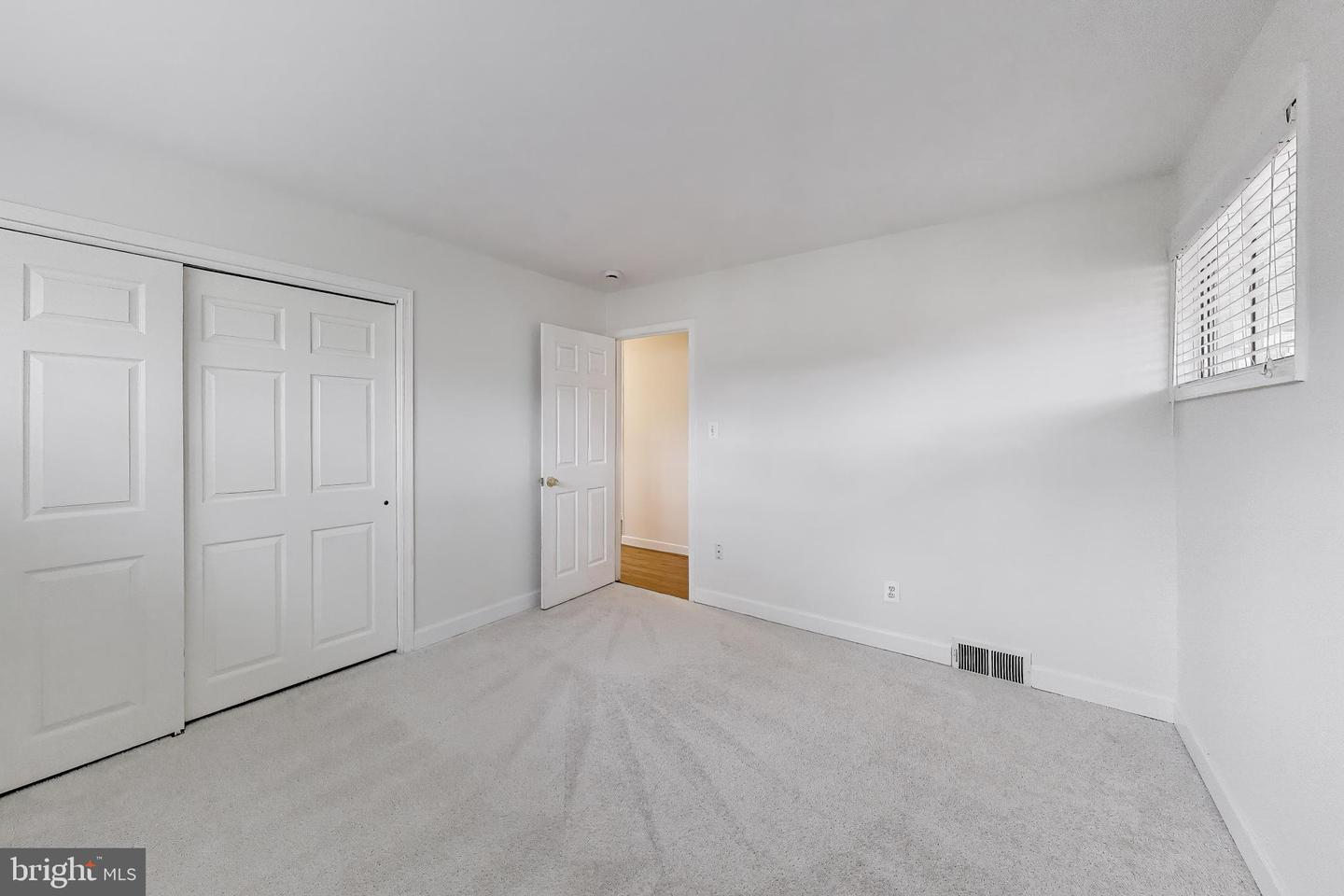 7402 INZER ST, SPRINGFIELD, Virginia 22151, 3 Bedrooms Bedrooms, ,1 BathroomBathrooms,Residential,For sale,7402 INZER ST,VAFX2292486 MLS # VAFX2292486