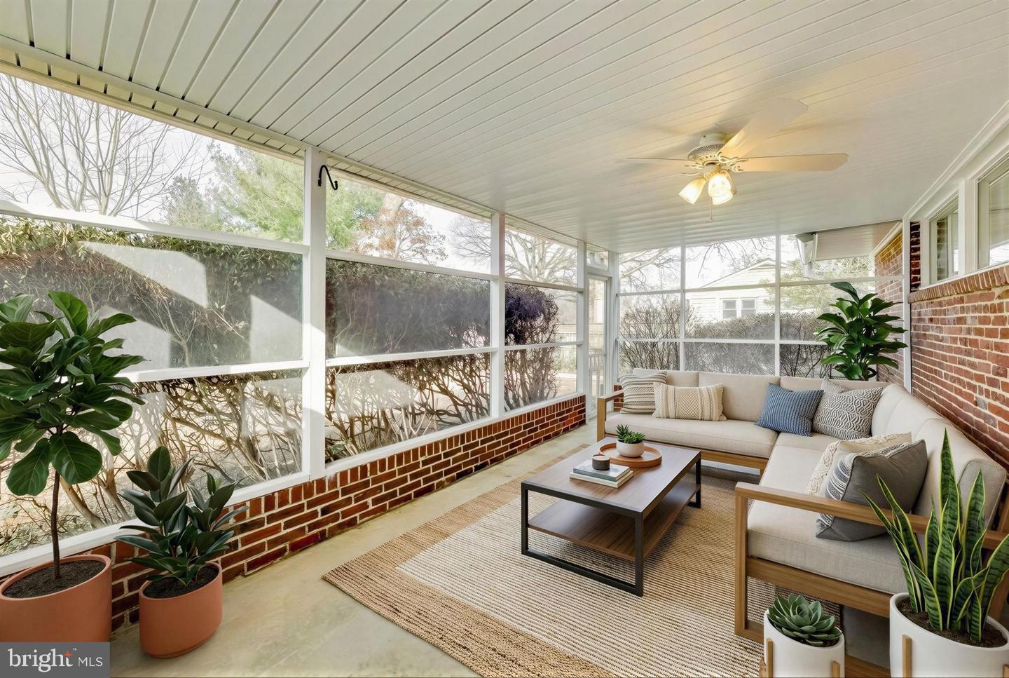 7402 INZER ST, SPRINGFIELD, Virginia 22151, 3 Bedrooms Bedrooms, ,1 BathroomBathrooms,Residential,For sale,7402 INZER ST,VAFX2292486 MLS # VAFX2292486