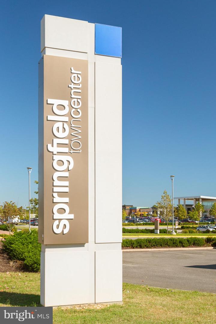 7402 INZER ST, SPRINGFIELD, Virginia 22151, 3 Bedrooms Bedrooms, ,1 BathroomBathrooms,Residential,For sale,7402 INZER ST,VAFX2292486 MLS # VAFX2292486