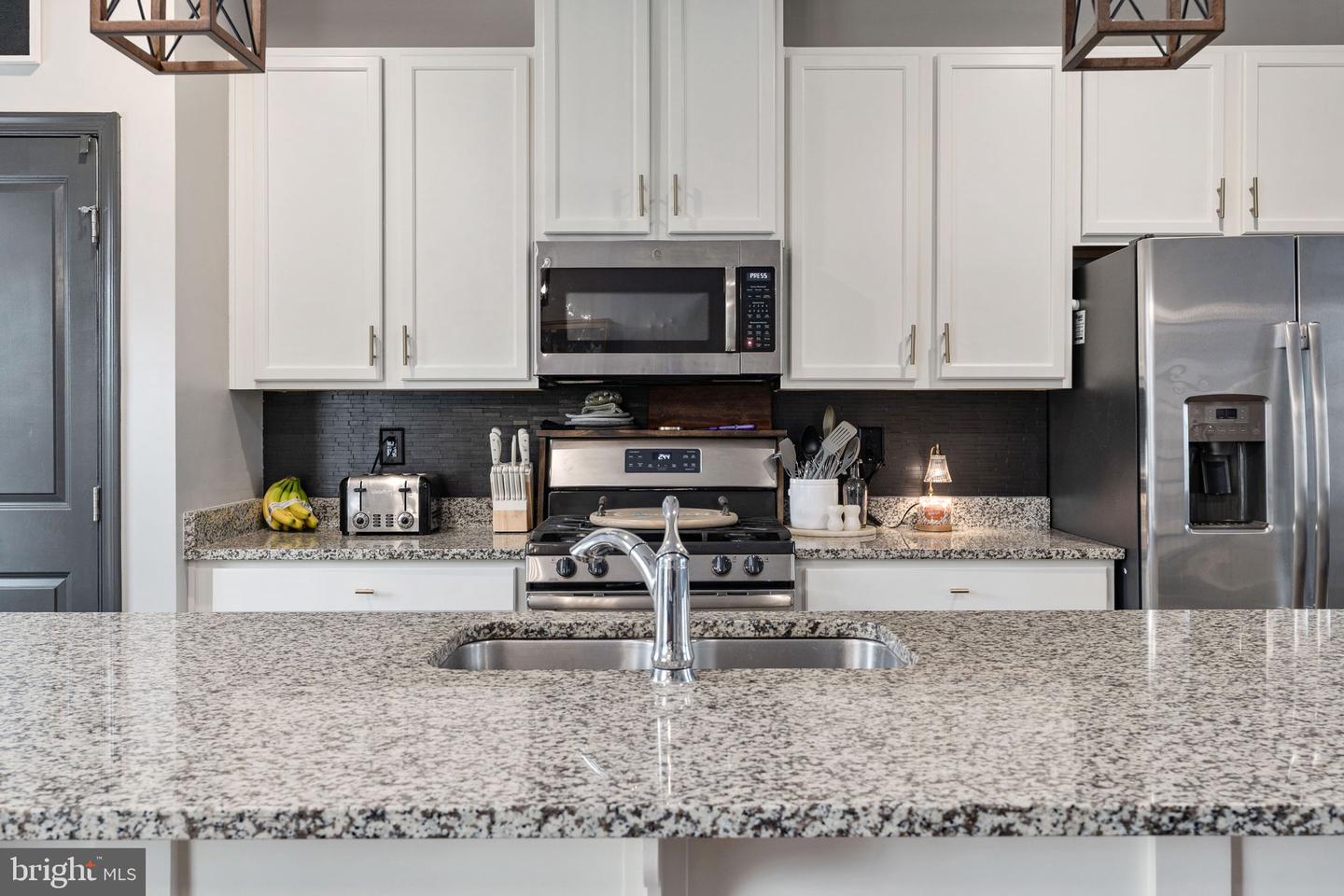 9712 CEDARMASS CIR, FREDERICKSBURG, Virginia 22408, 3 Bedrooms Bedrooms, ,2 BathroomsBathrooms,Residential,For sale,9712 CEDARMASS CIR,VASP2039514 MLS # VASP2039514