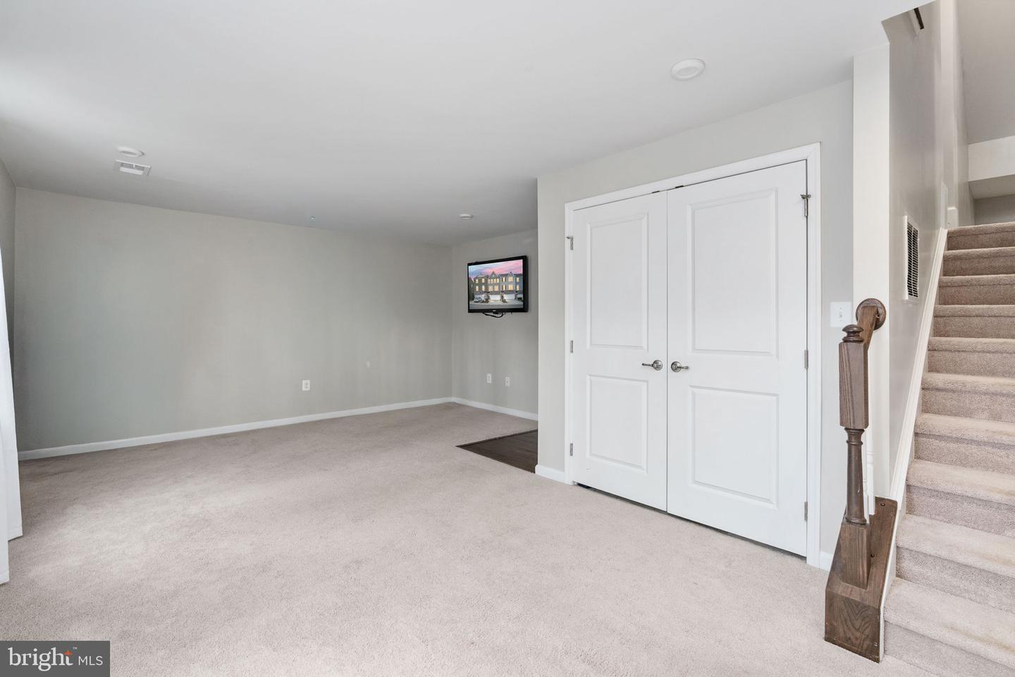 9712 CEDARMASS CIR, FREDERICKSBURG, Virginia 22408, 3 Bedrooms Bedrooms, ,2 BathroomsBathrooms,Residential,For sale,9712 CEDARMASS CIR,VASP2039514 MLS # VASP2039514